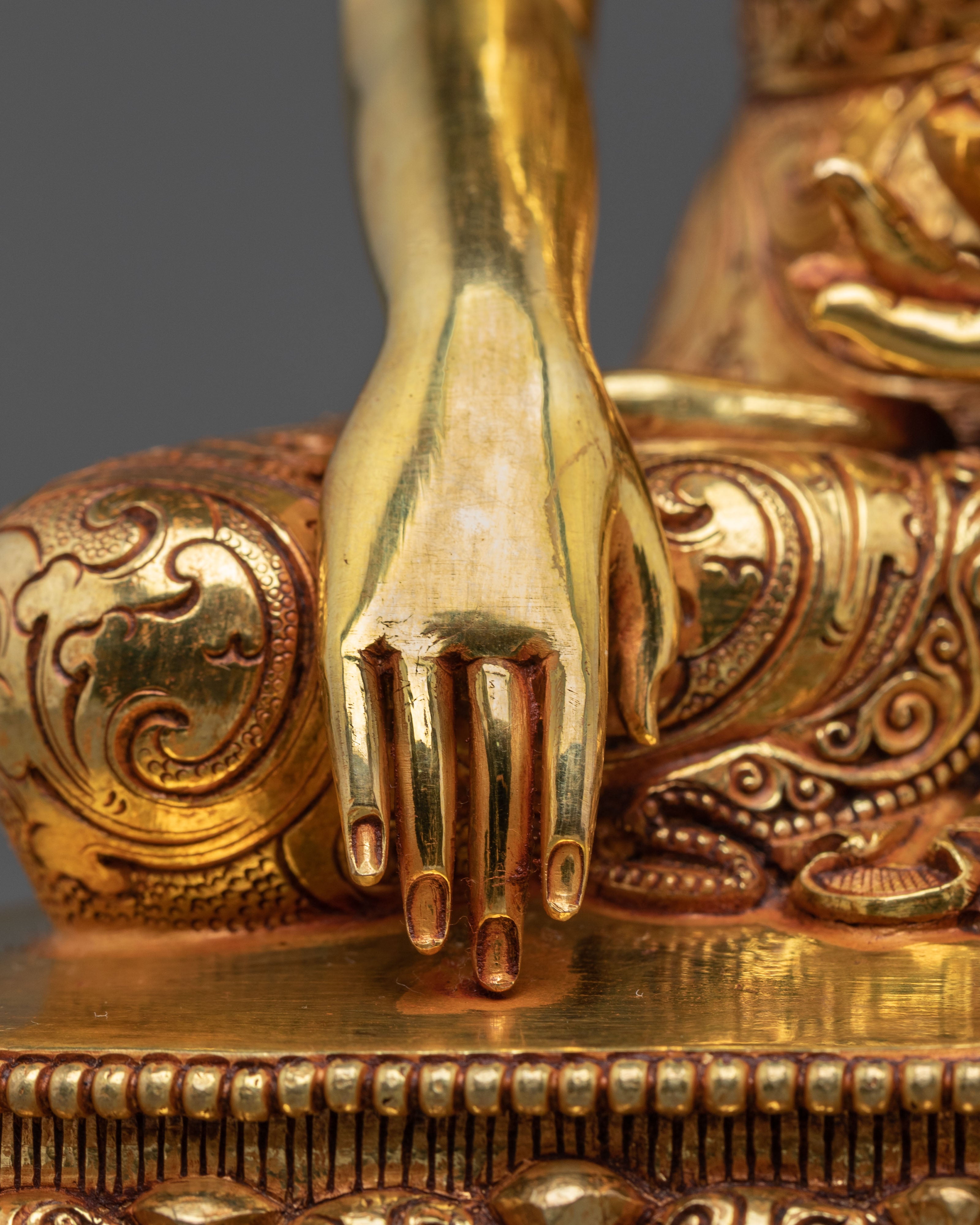 Shakyamuni Buddha Sculpture | Symbol of Enlightened Wisdom