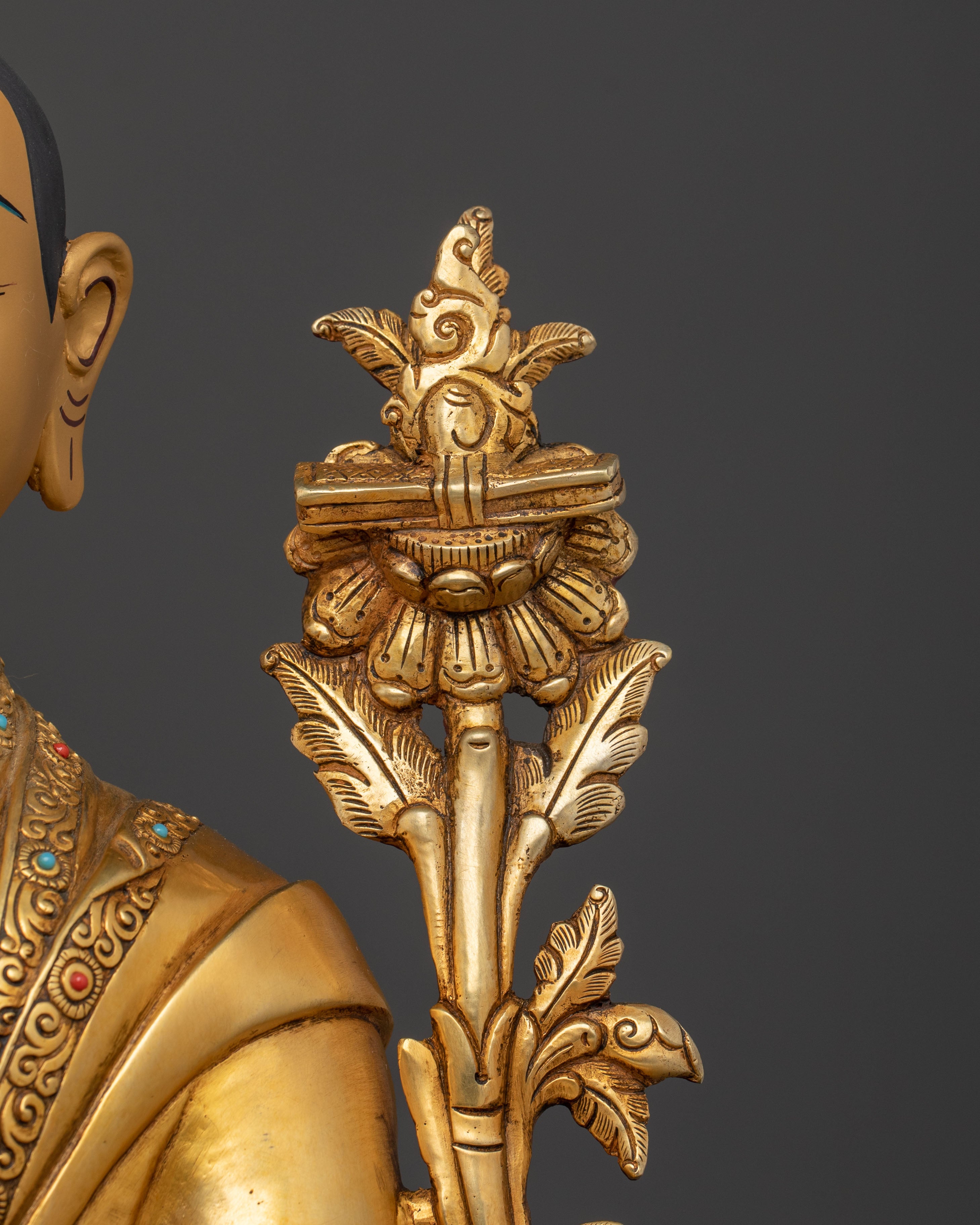 Tsongkhapa Statue with Disciples: Symbol of Wisdom