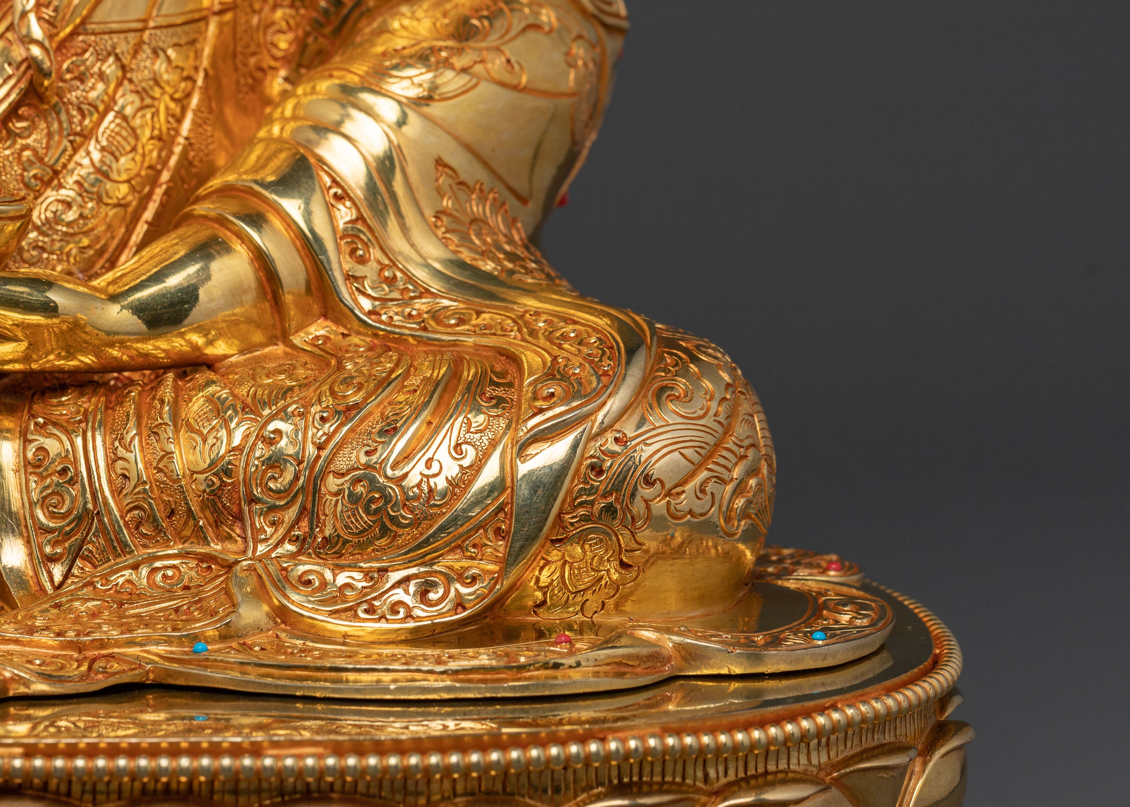 Guru Rinpoche Traditional Statue | Spiritual Altar Decor