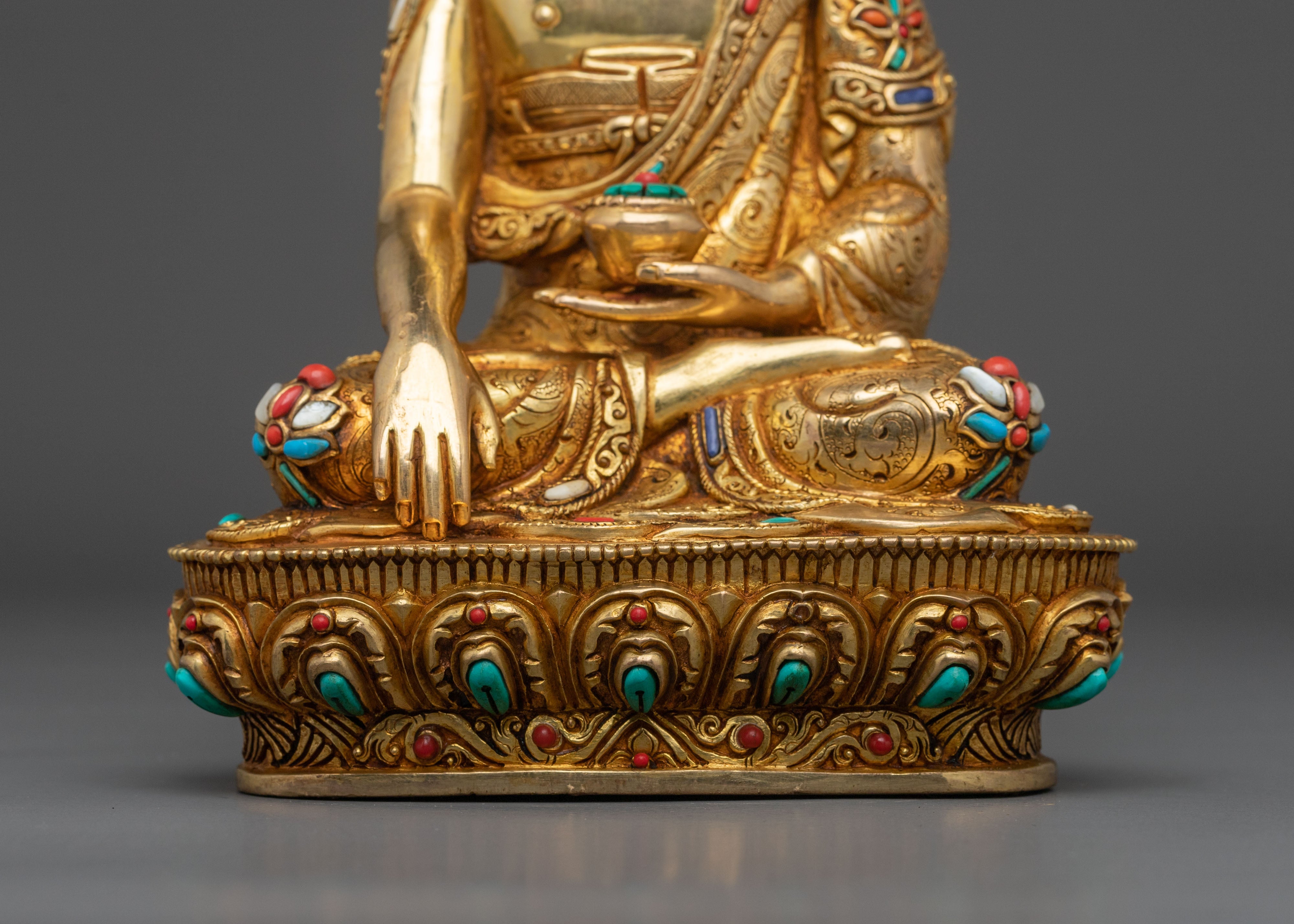 The Founder of Buddhism Shakyamuni Buddha Statue