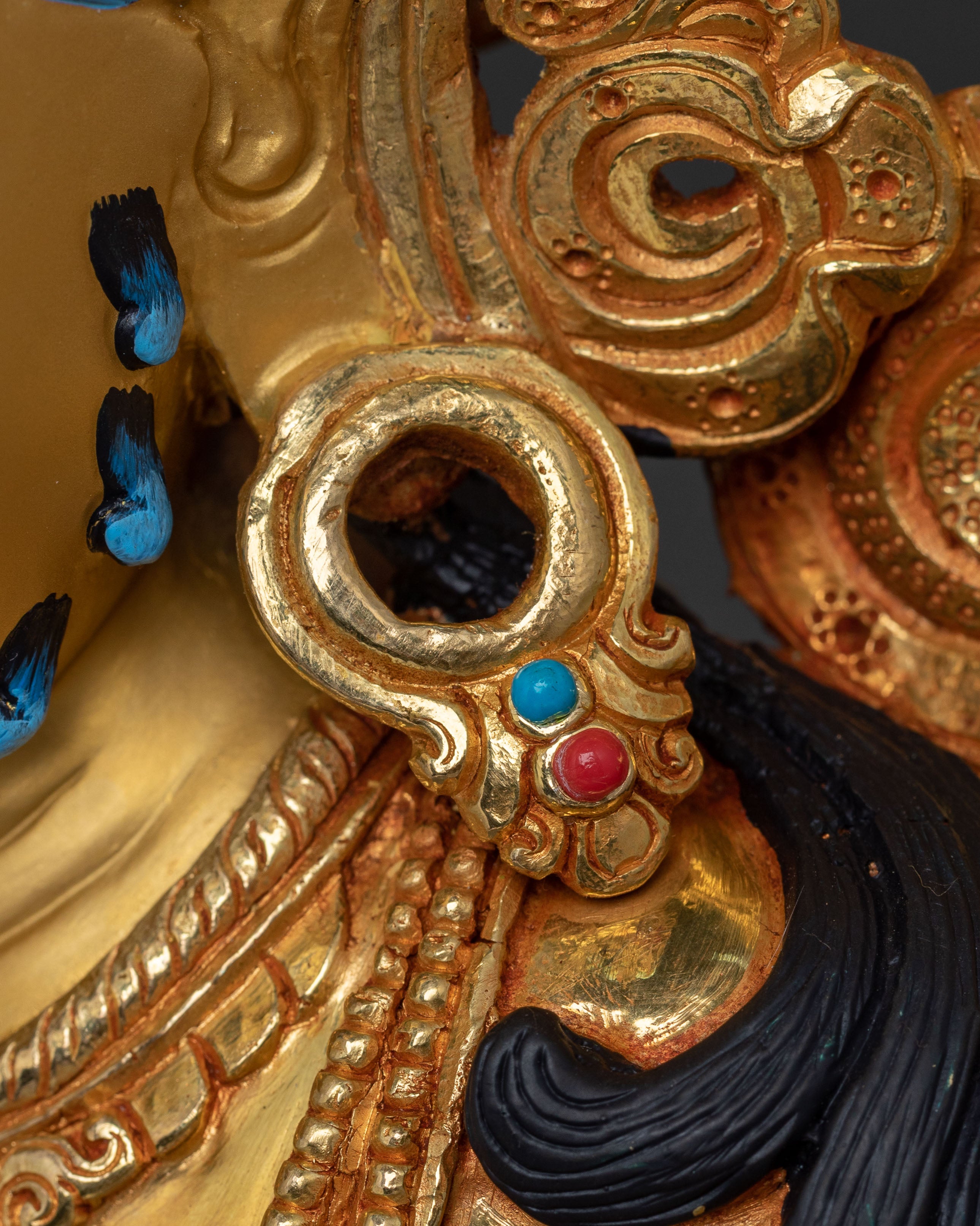Guardian of Wealth: Dzambhala Statue