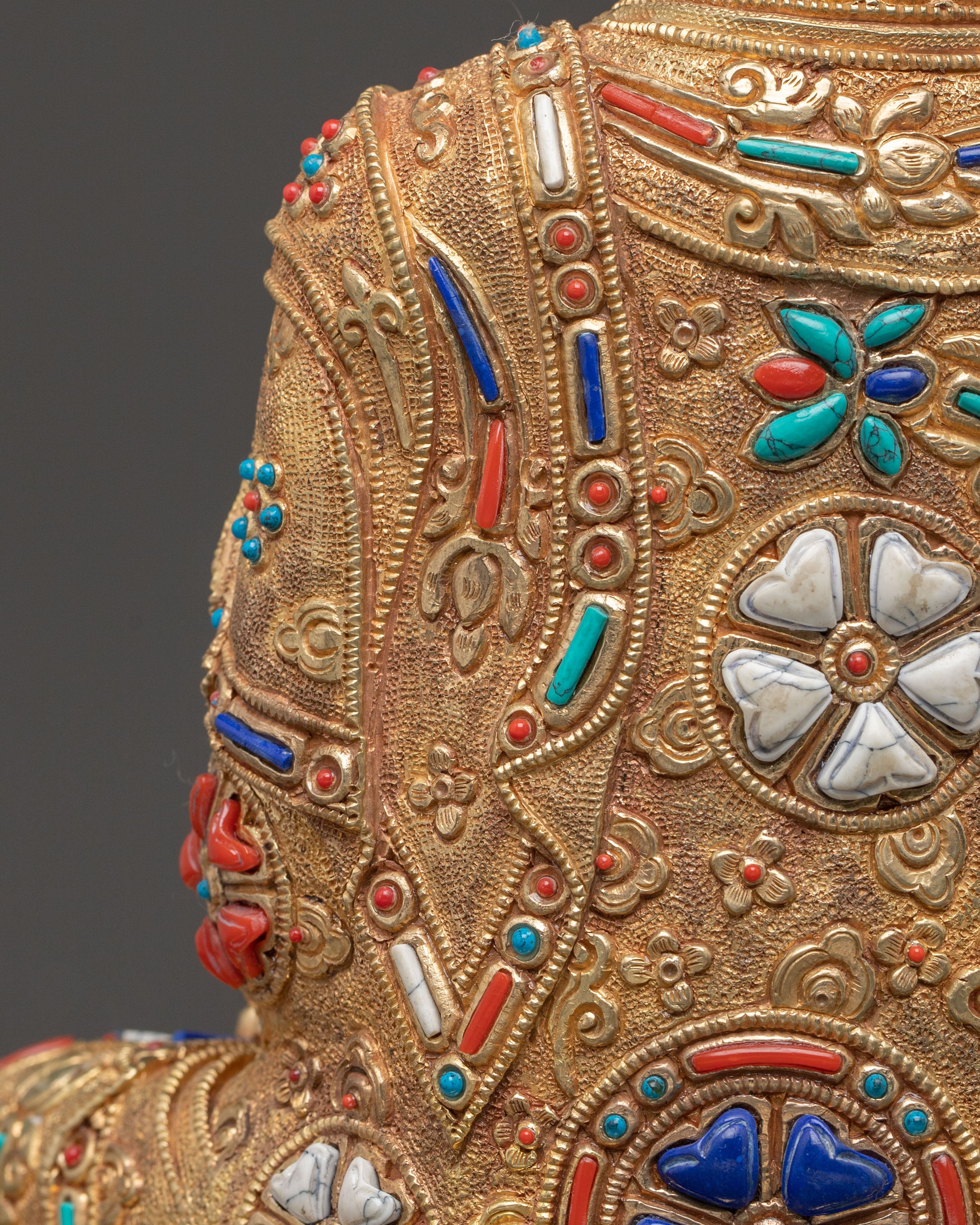 Shakyamuni Buddha: 24K Gold Gilded Enlightenment Idol