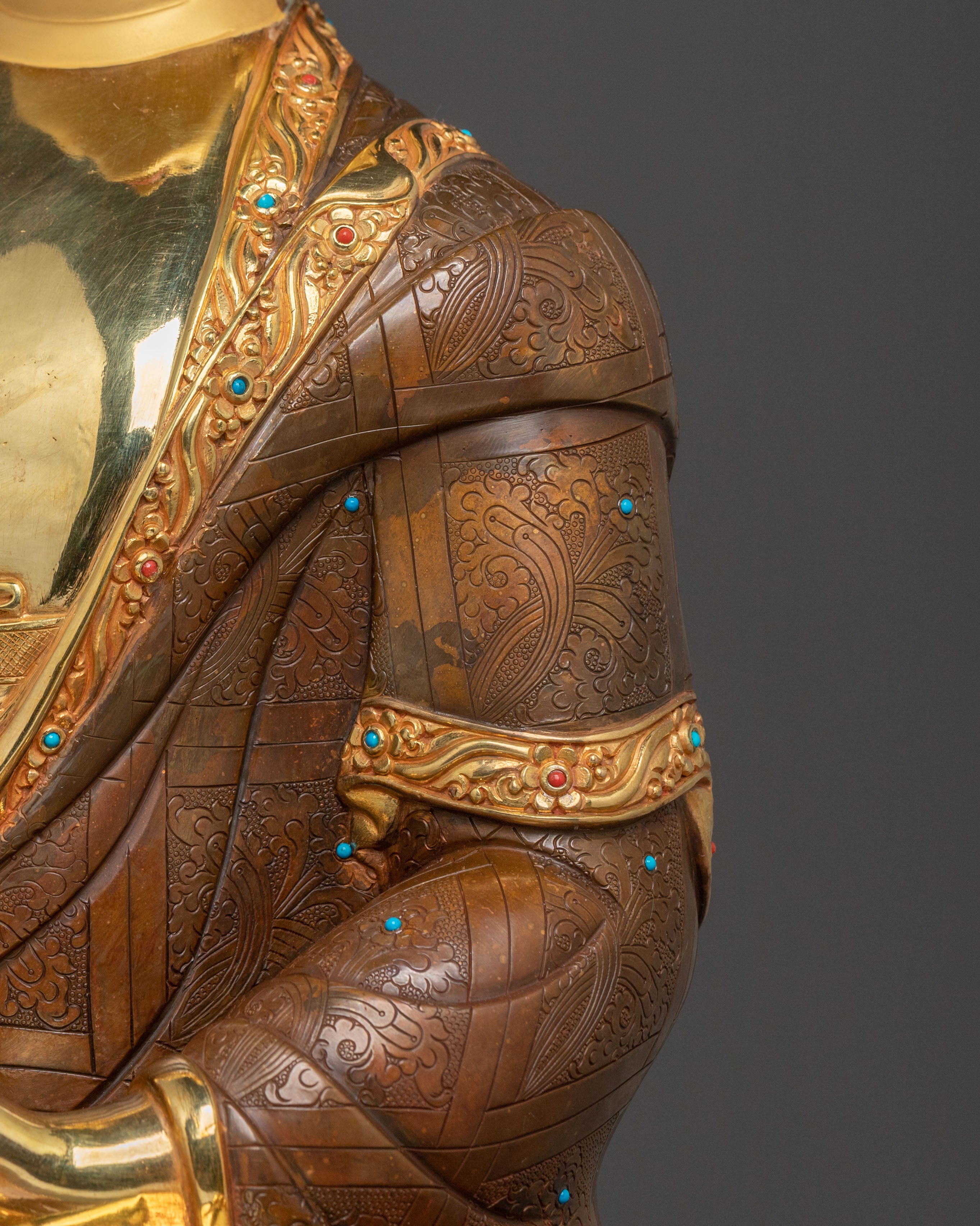 Shakyamuni Buddha Statue | Symbol of Peace