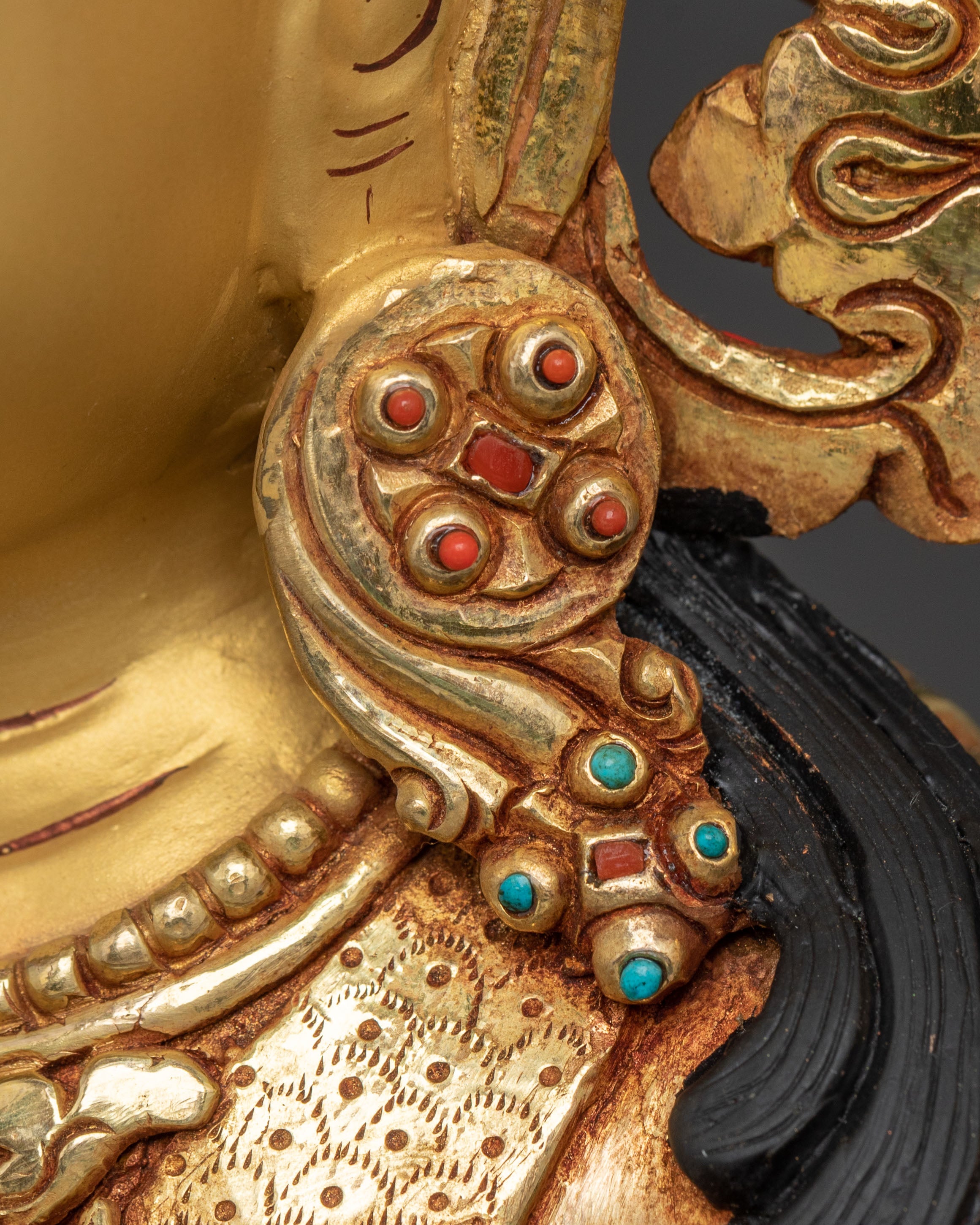 Chenrezig Spiritual Statue | Compassionate Bodhisattva