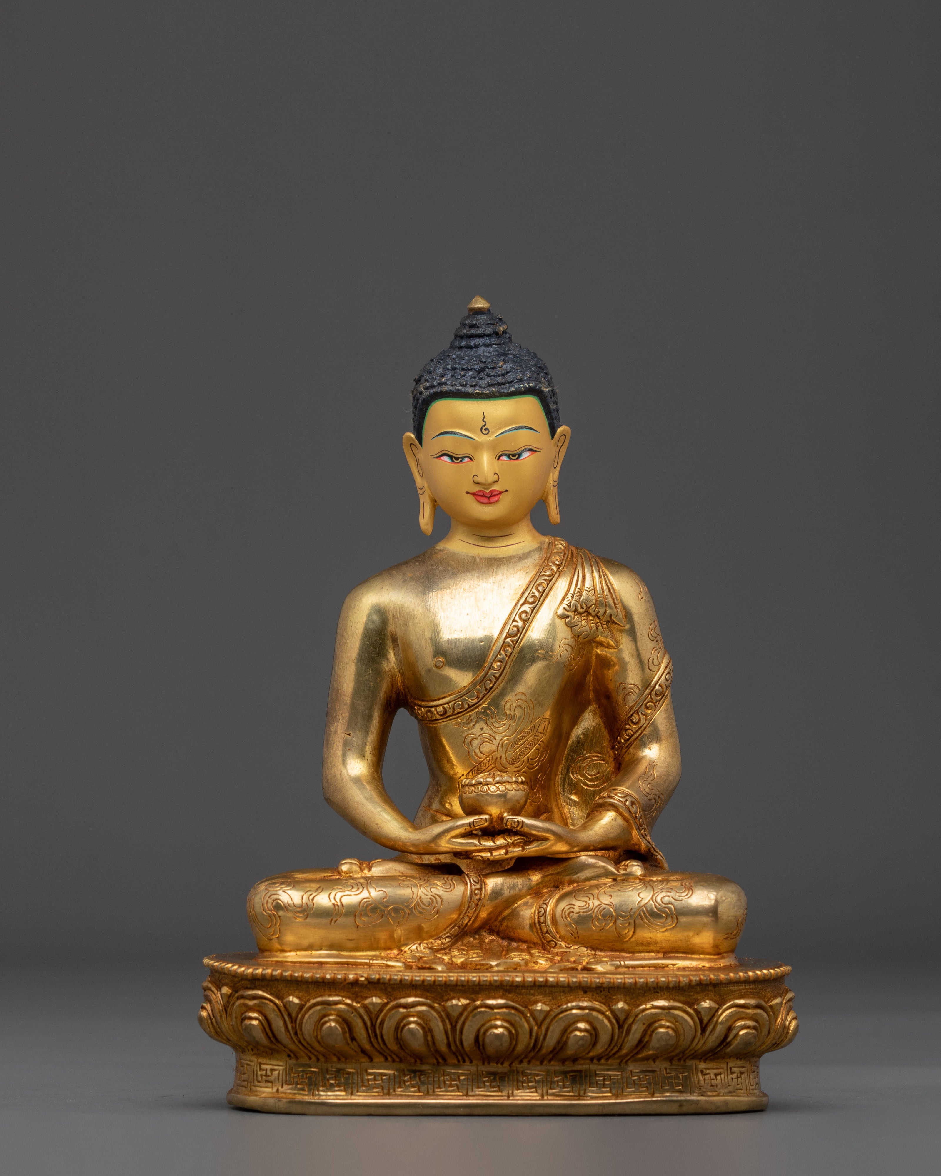 Serene Amitabha Buddhist Deity Statue: Buddha of Infinite Light
