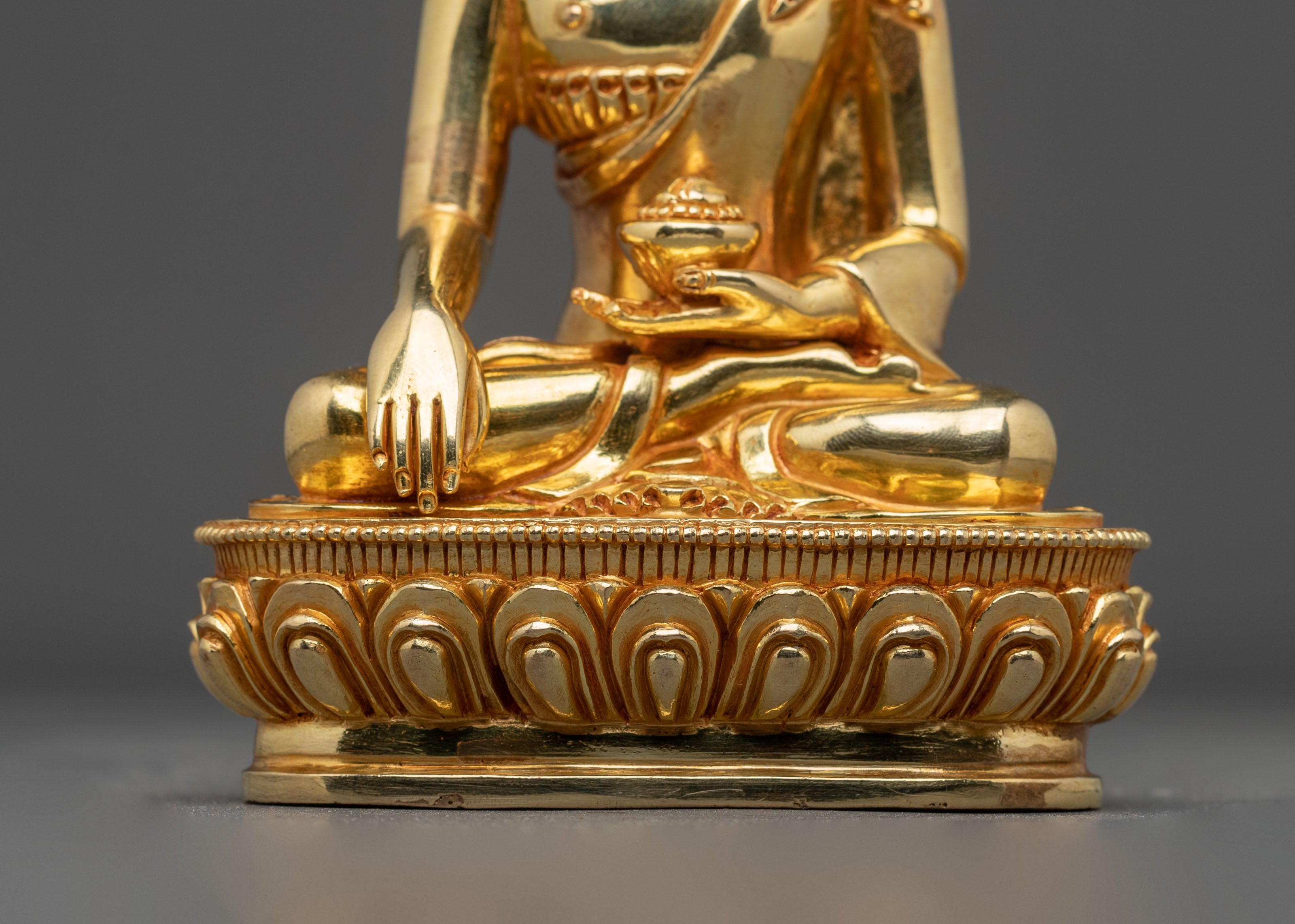 Shakyamuni Buddha Statue | Handcrafted Buddhist Figurine