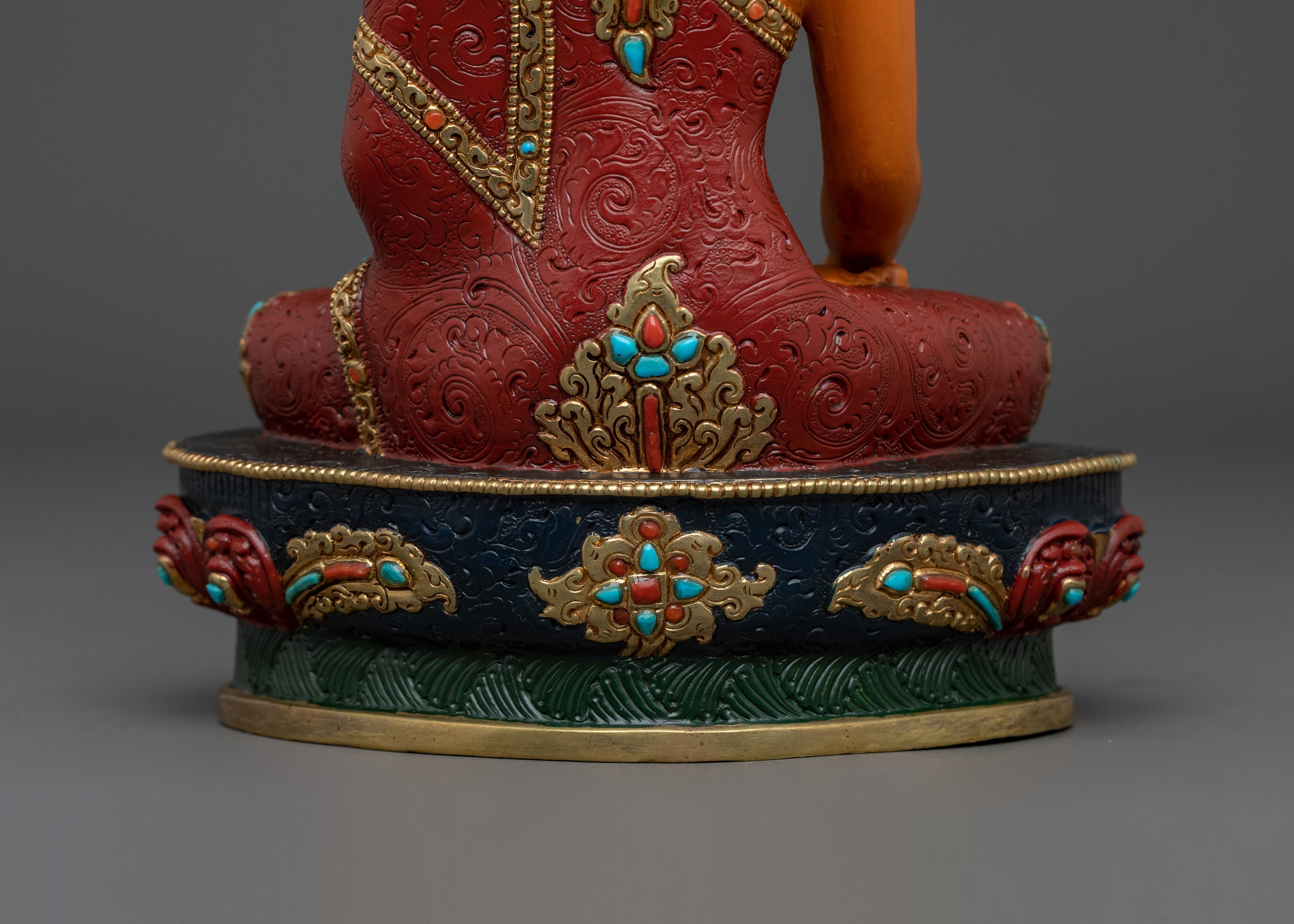 Monarch Shakyamuni Buddha Statue | Home Decor