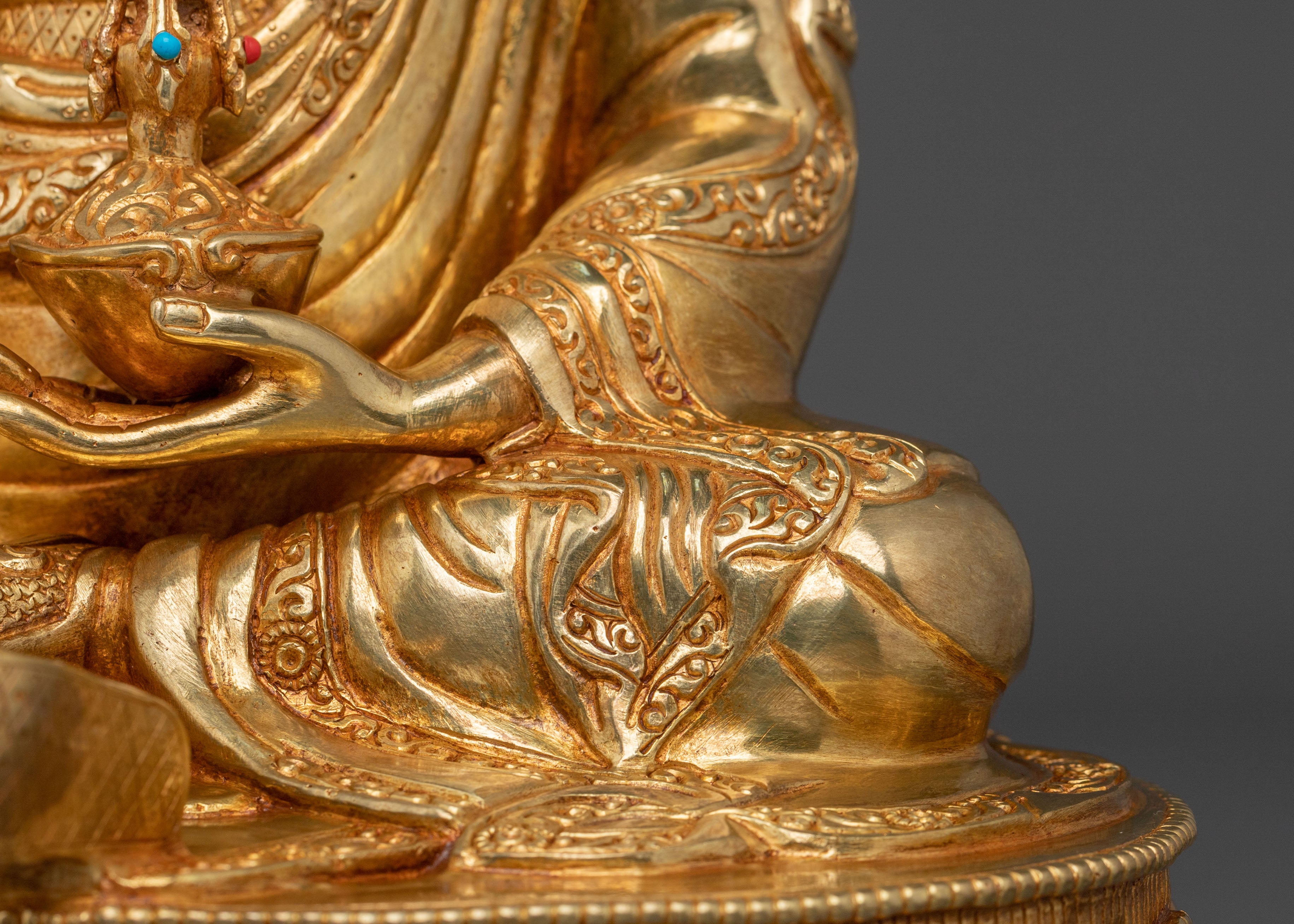 Guru Rinpoche Sculpture | Tibetan Precious Master