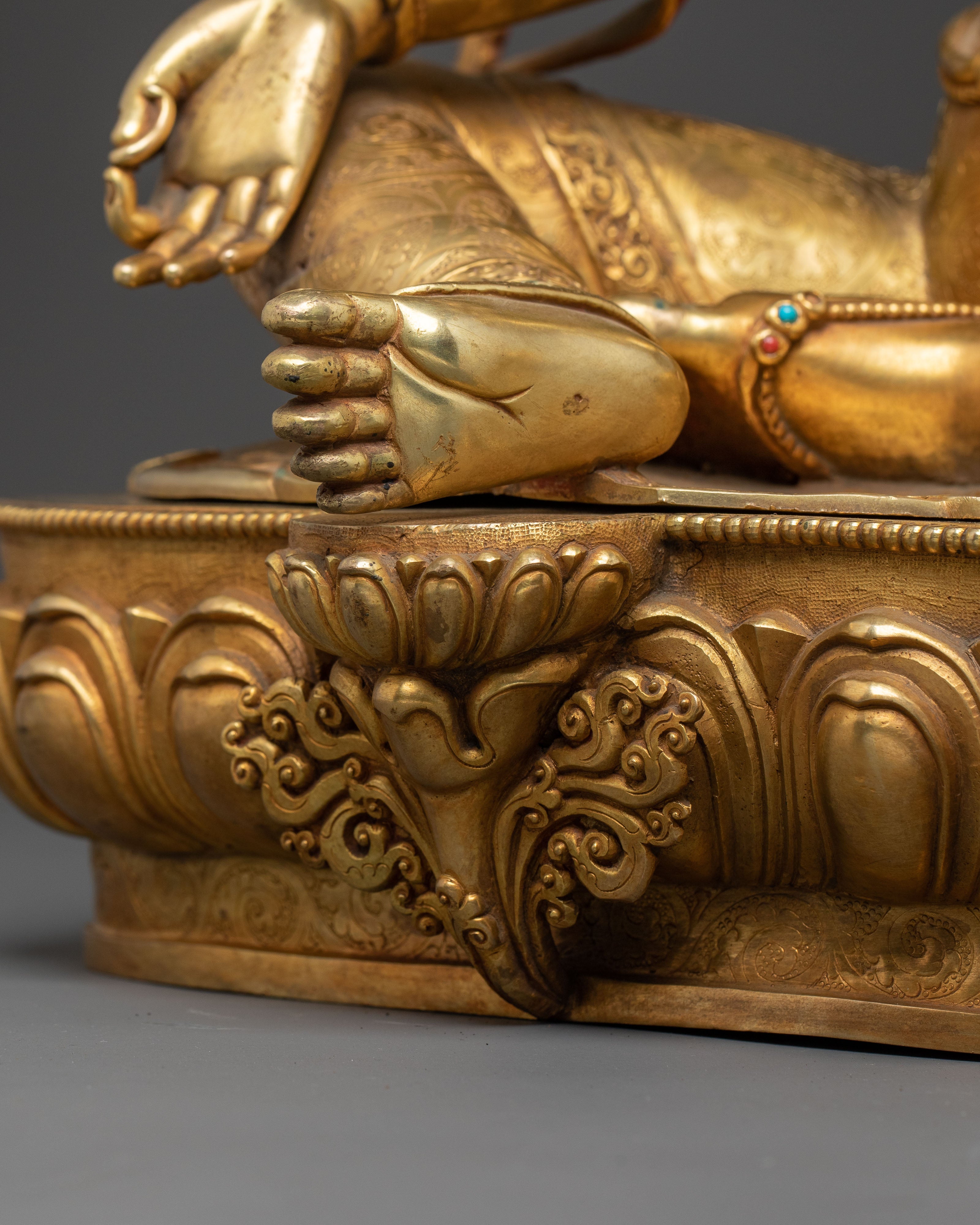 Sacred Green Tara Altar Statue – Hand-Gilded Copper