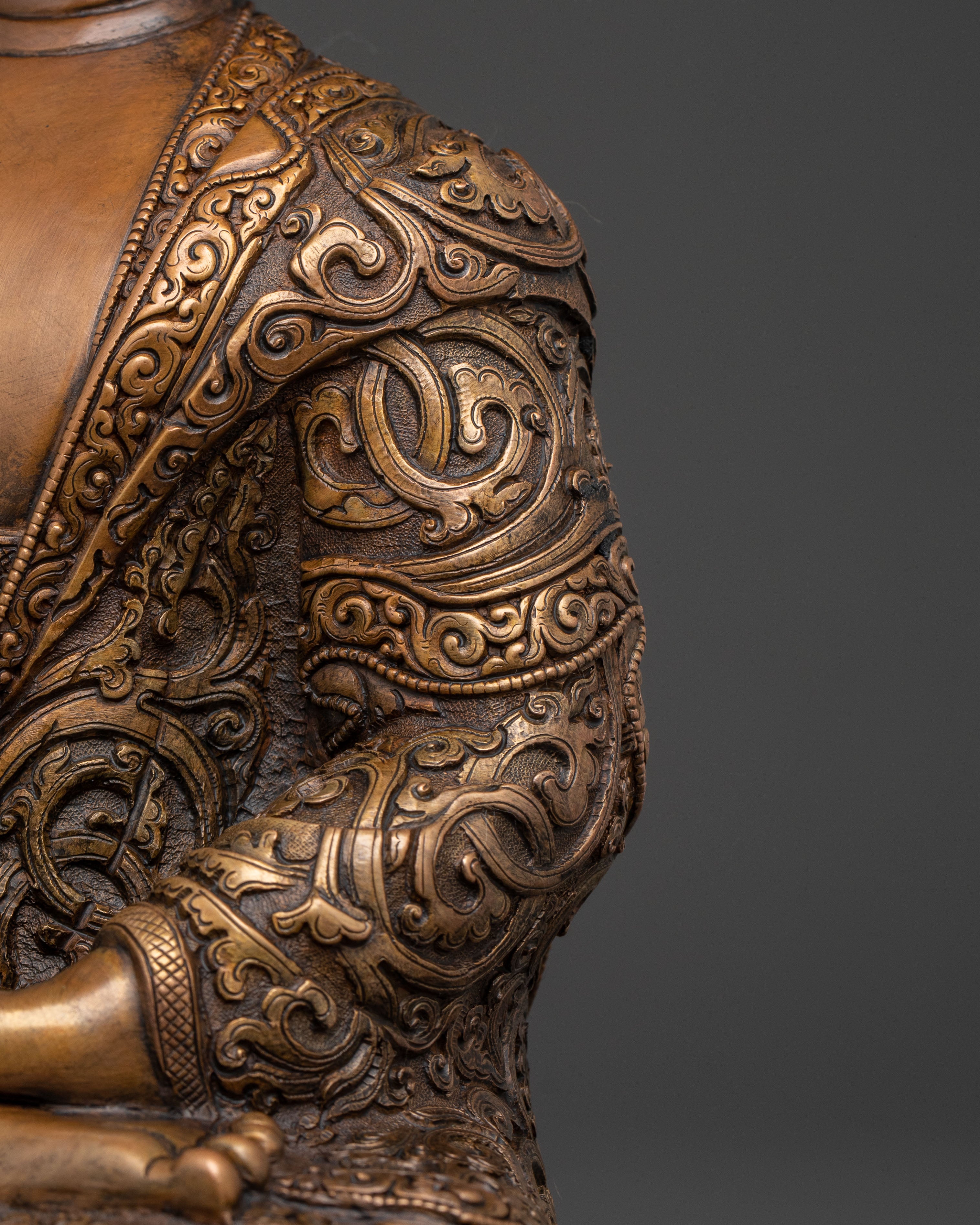 Shakyamuni Buddha Statue for Decor – Oxidized Copper Art