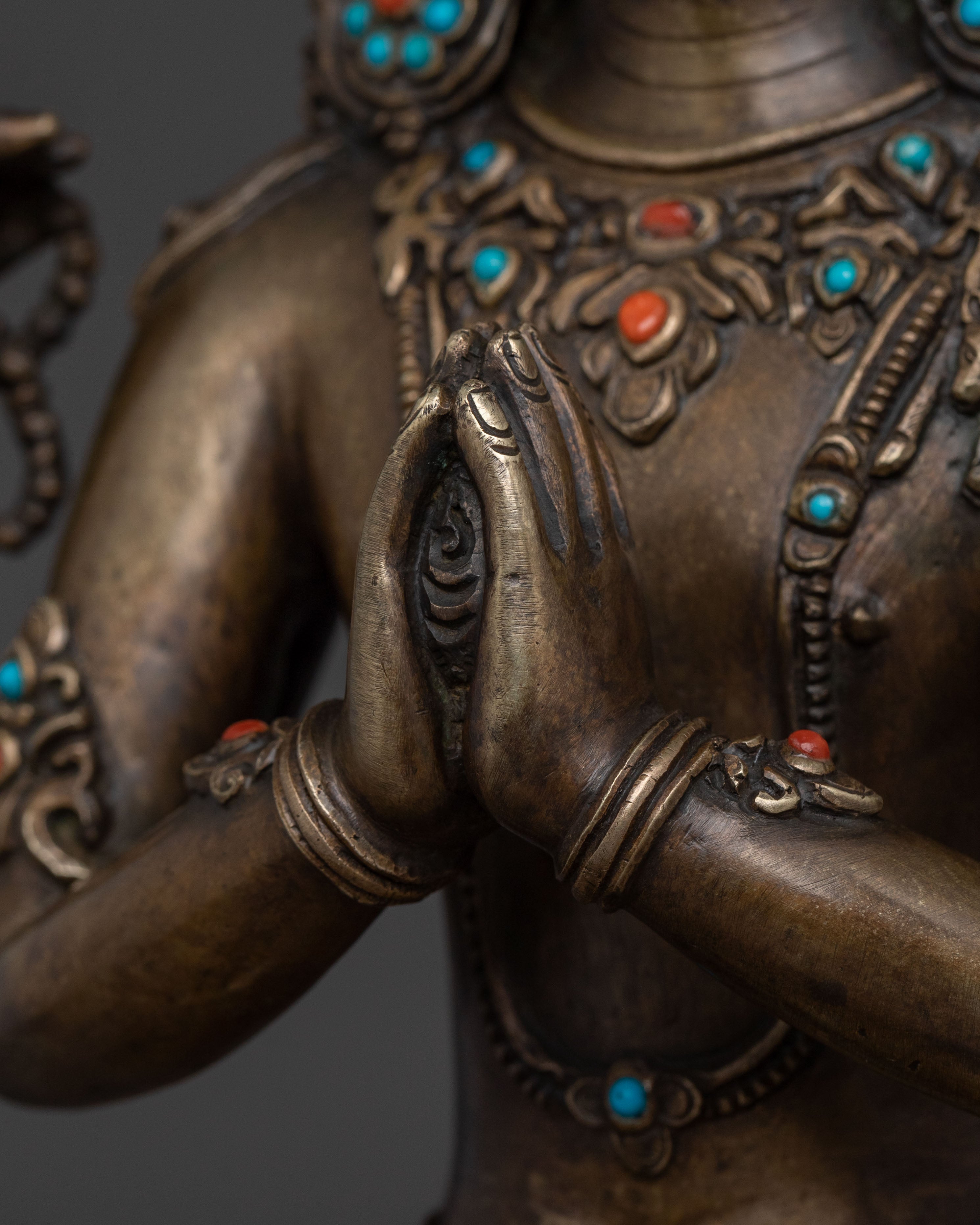 Exquisite Chenrezig Prayer Statue | Traditional Himalayan Artwork