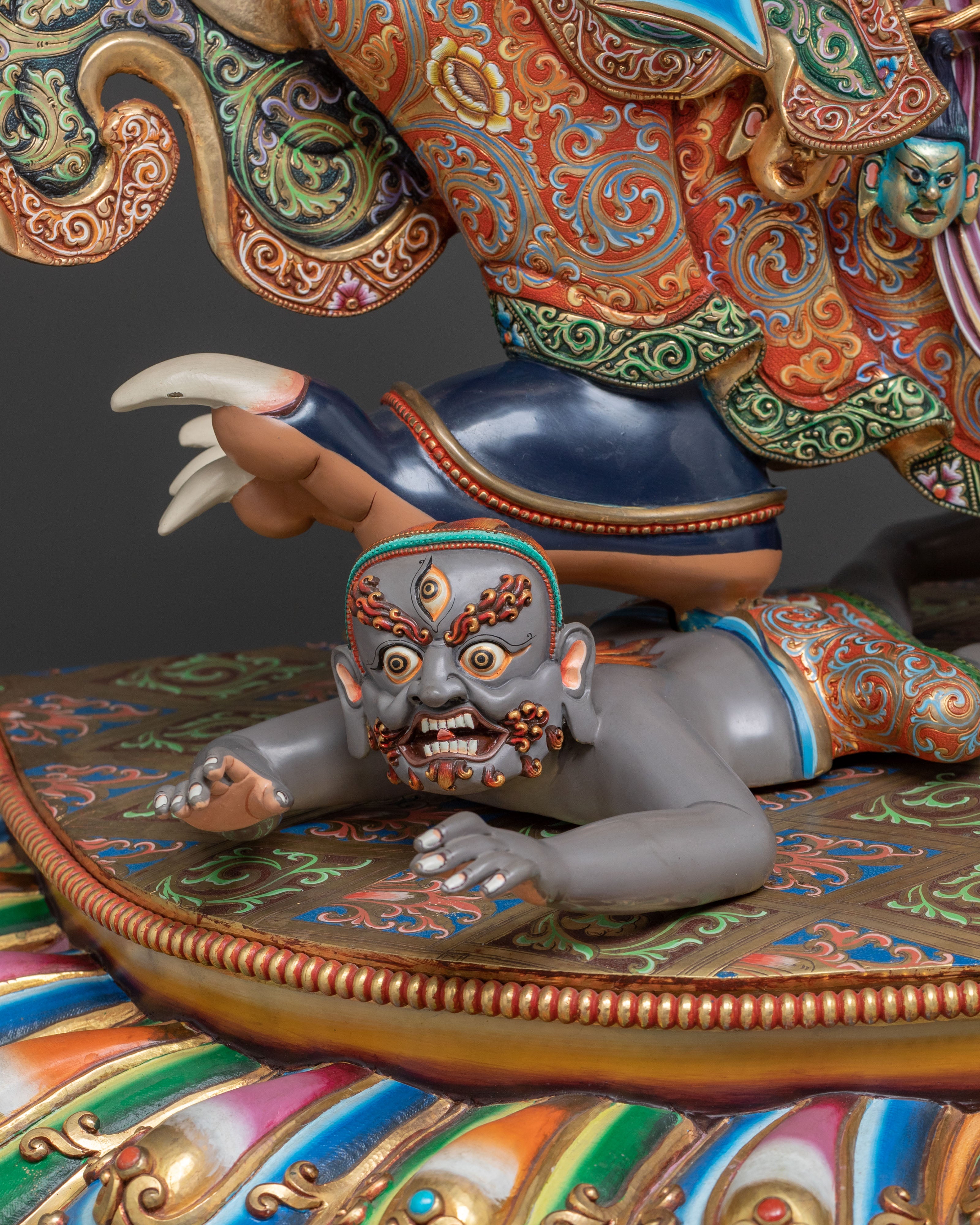 Mahakala Bernakchen, 24K Gold Gilded Protector Statue