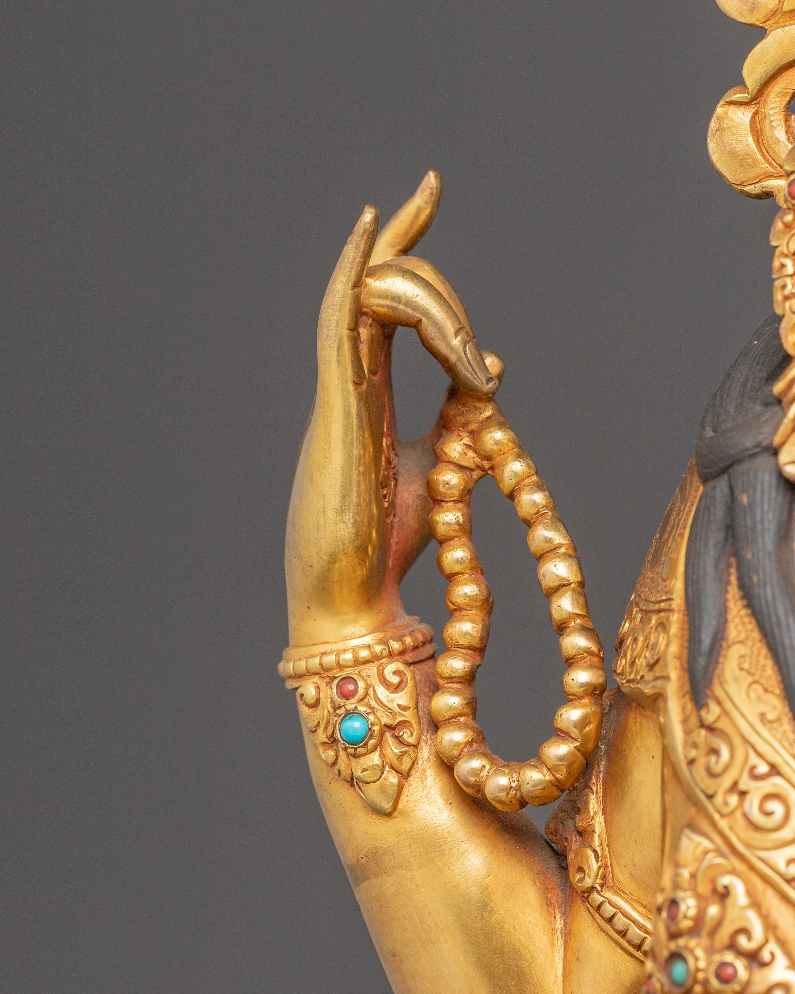 Golden Avalokiteshvara Bodhisattva Statue | Compassion Deity
