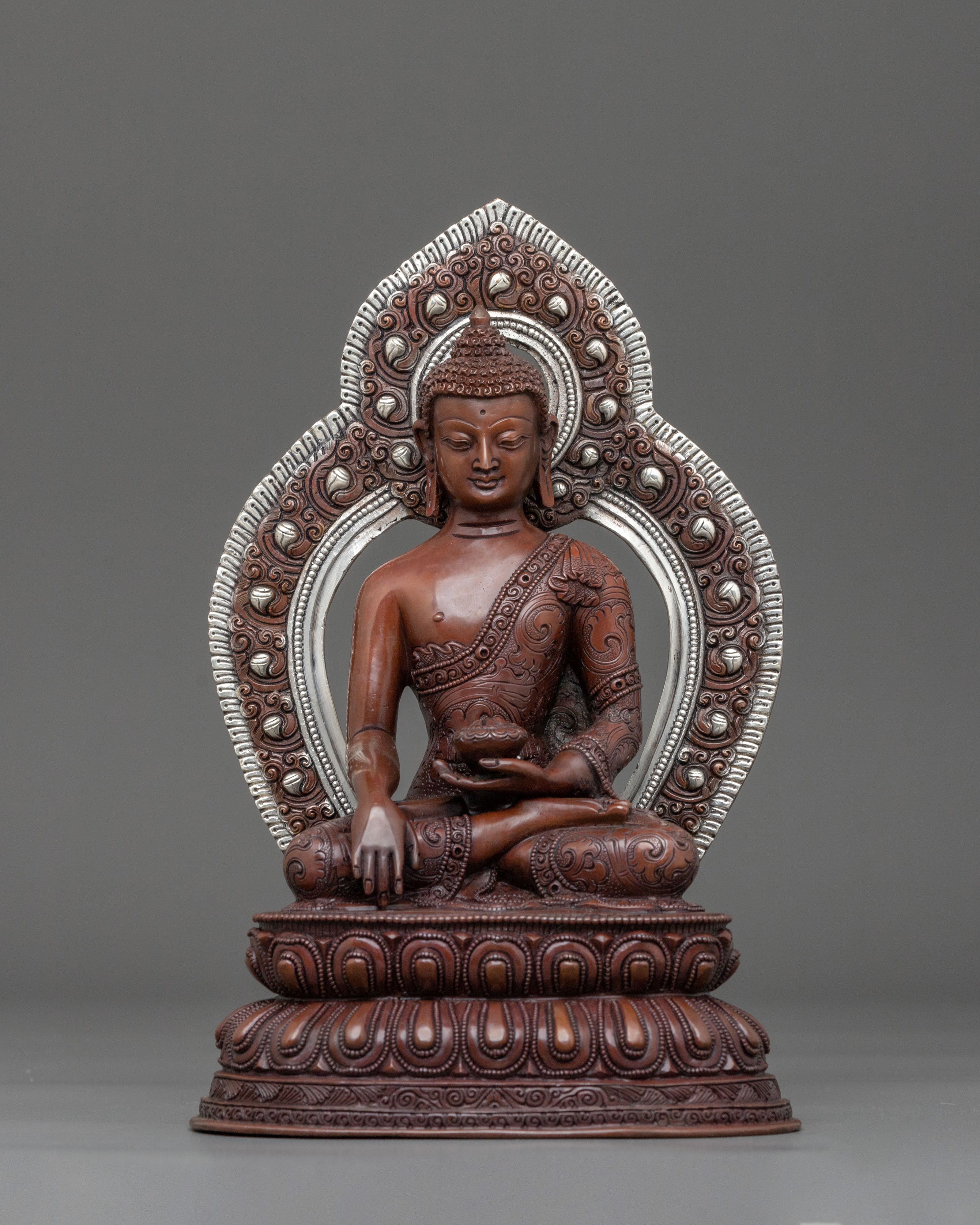 Shakyamuni Buddha Statue