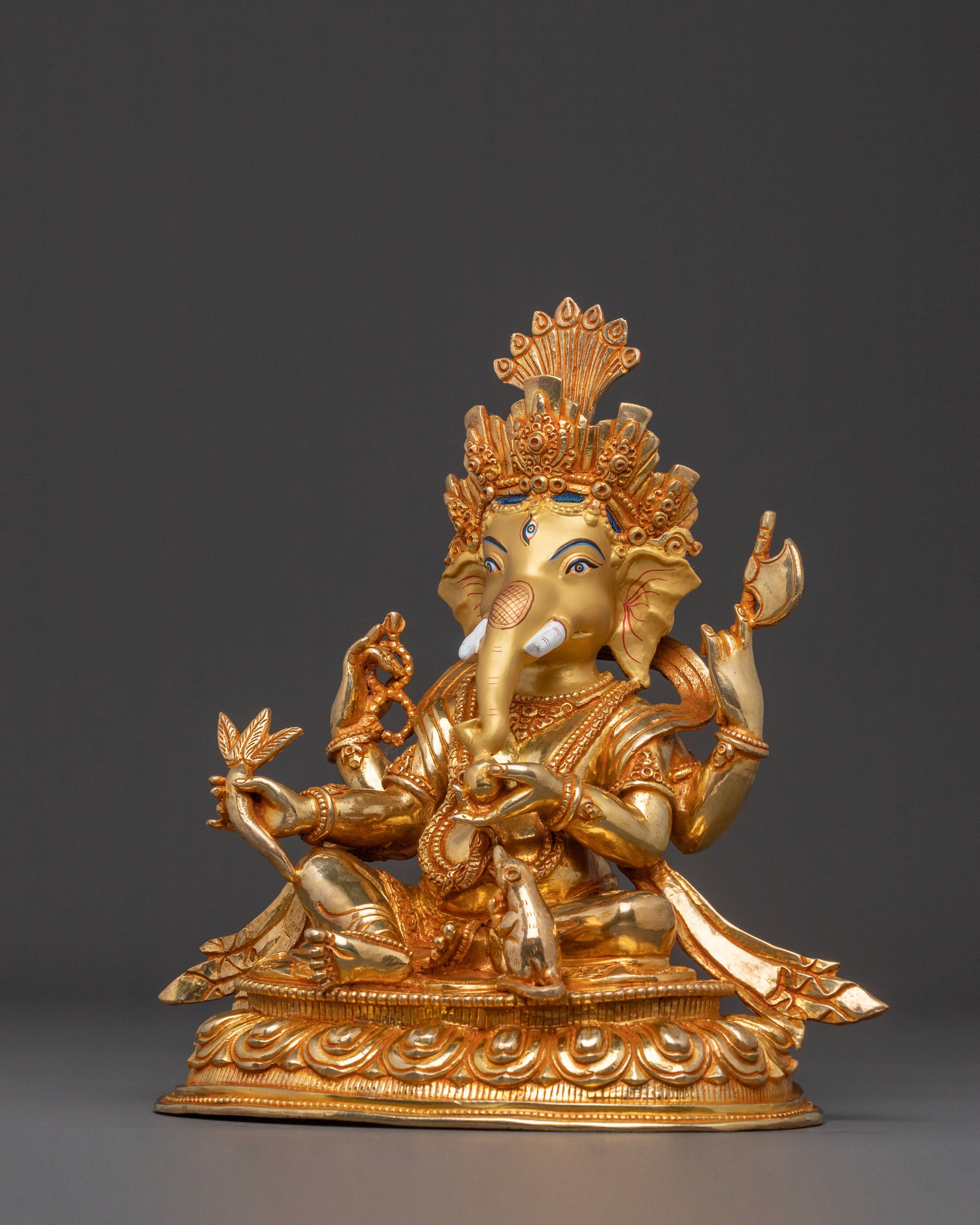 Lord Ganesha Golden Statue: Handcrafted Serenity