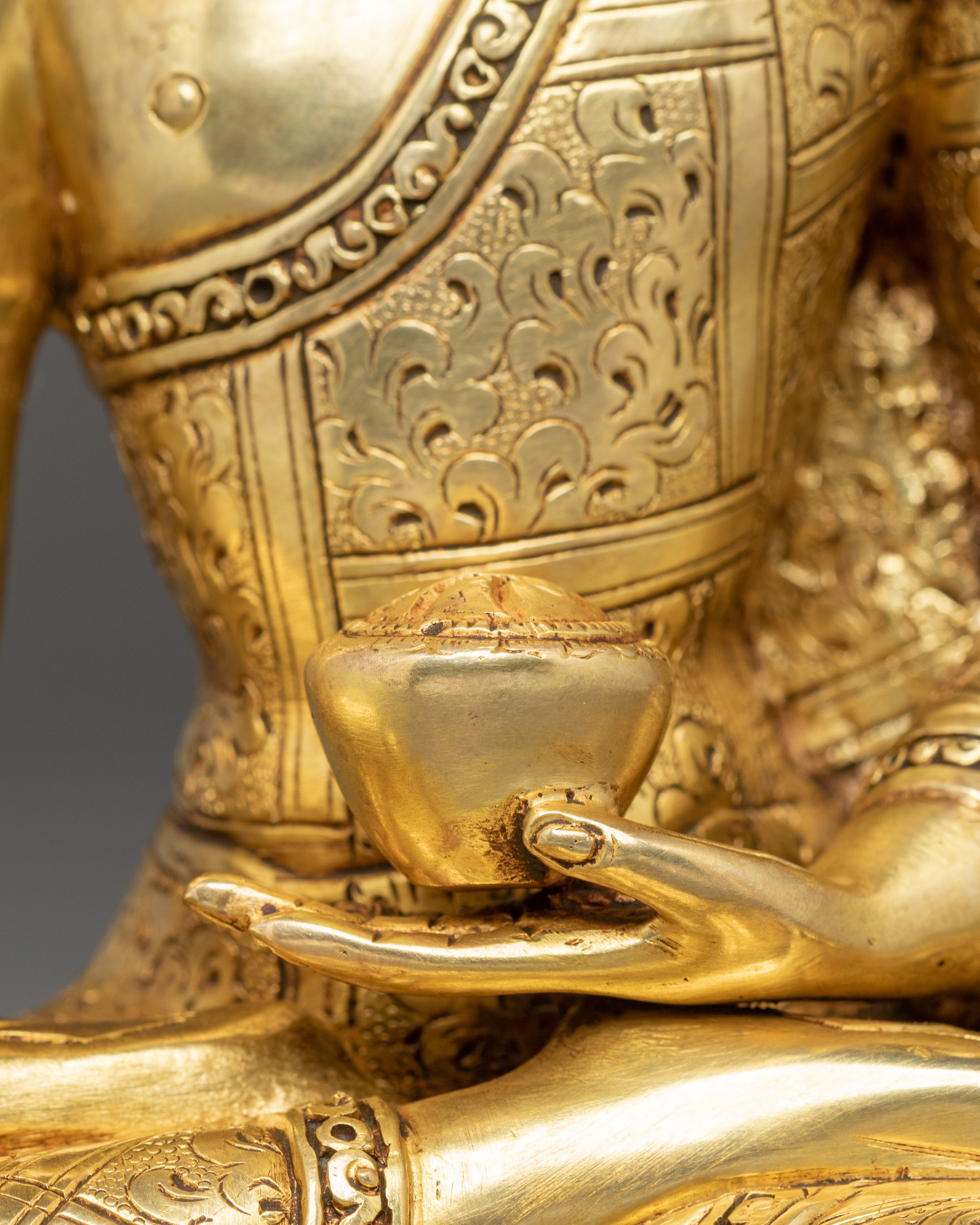 Handcrafted Copper Sculpture of Buddha Shakyamuni