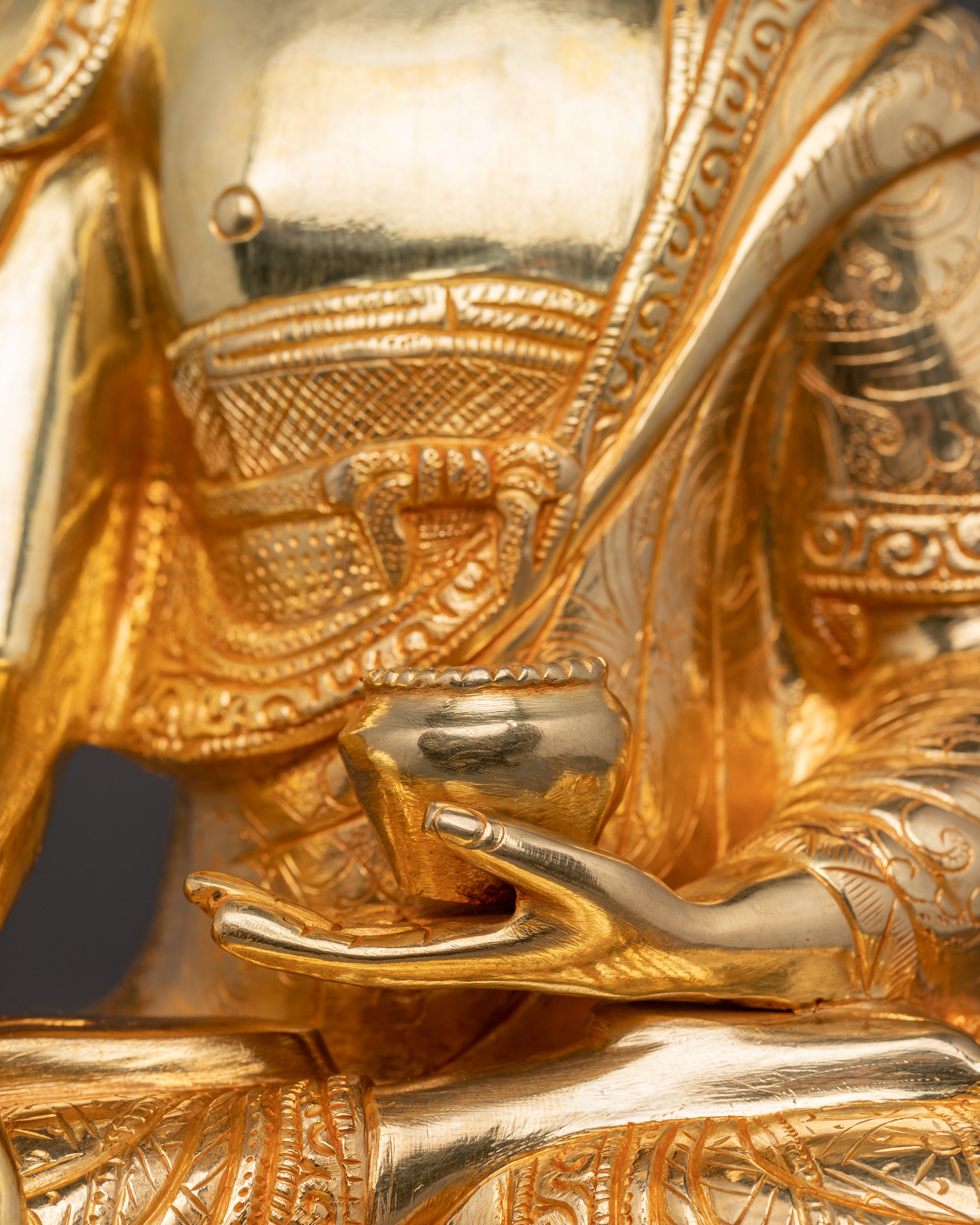 Shakyamuni Buddha Sculpture: The Awakened One