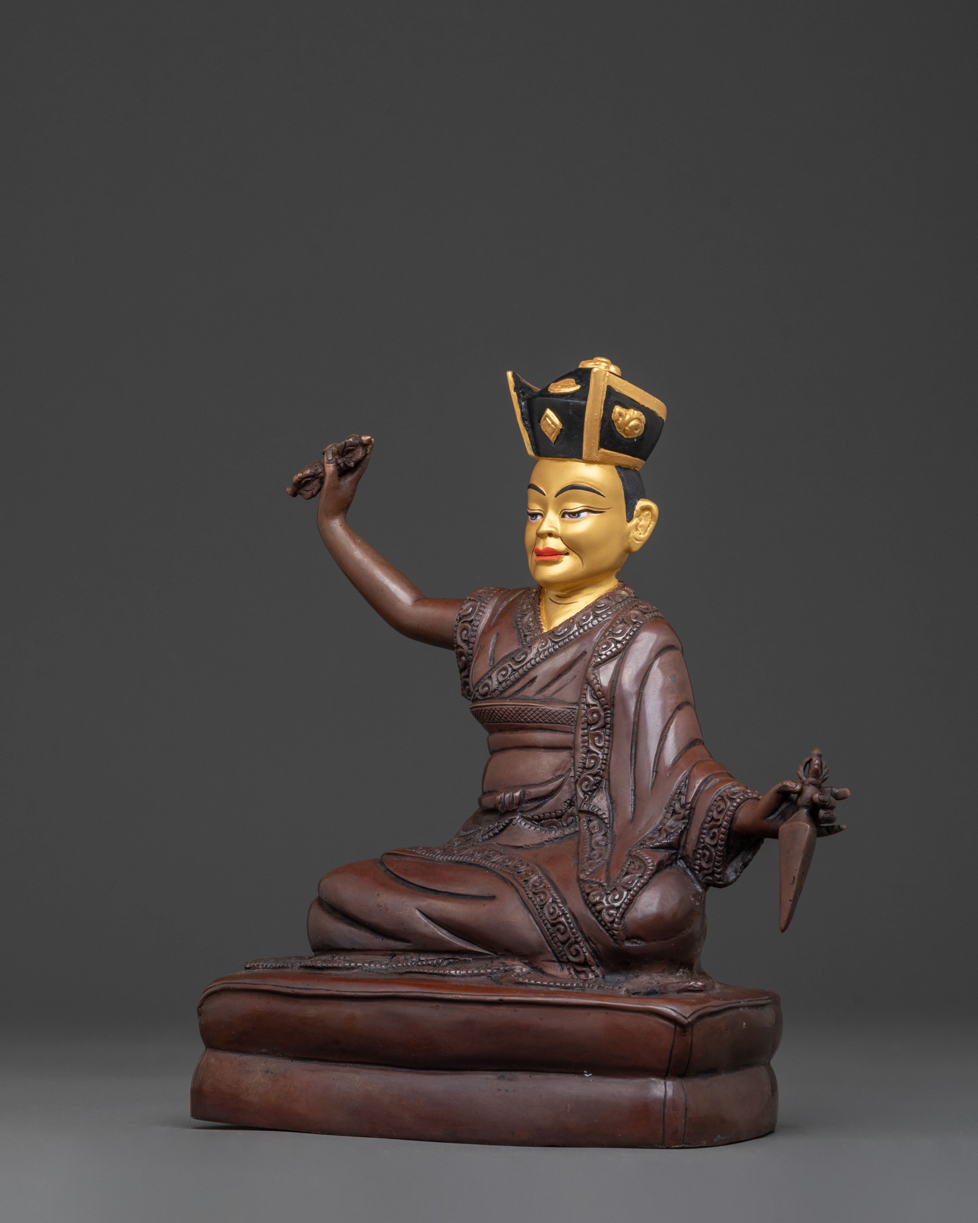 Karmapa Tibetan Wisdom Sculpture for Altar
