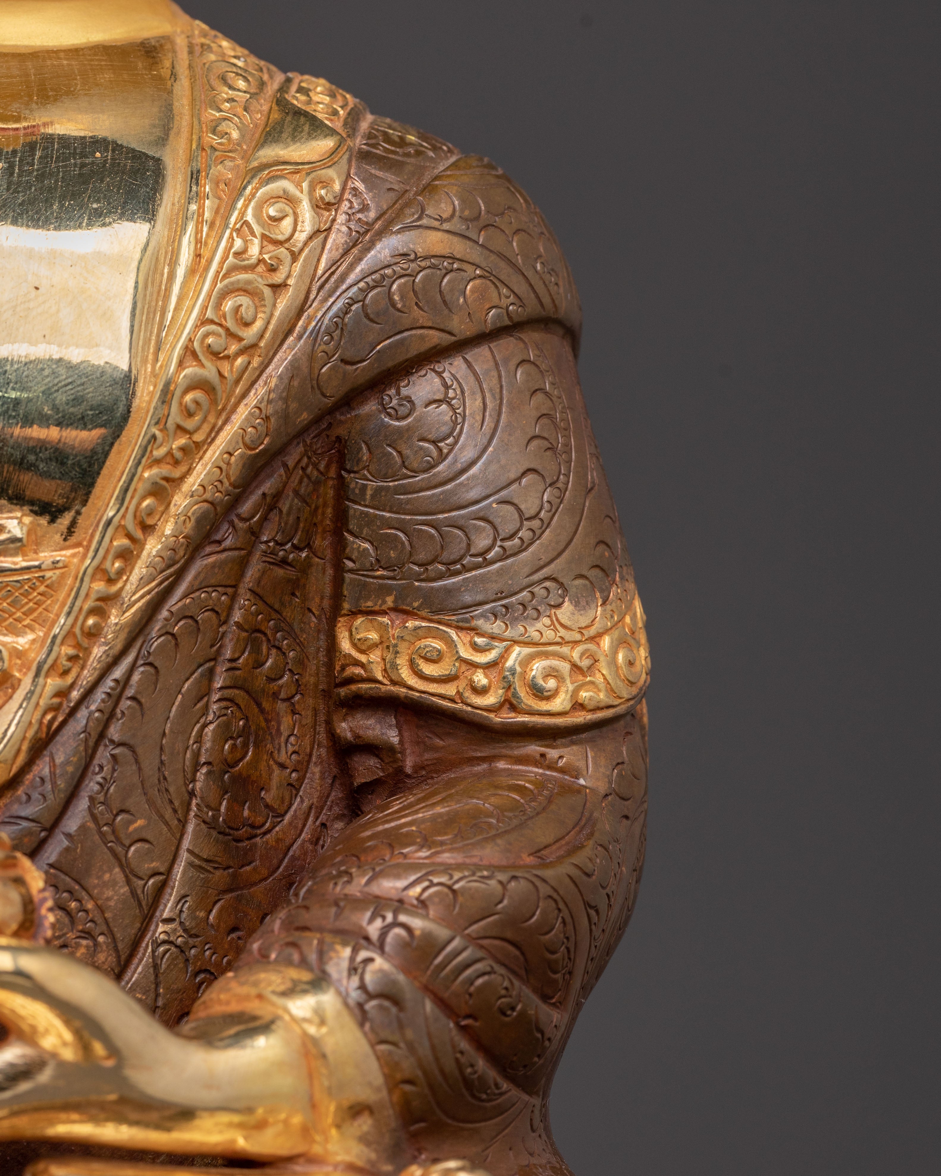 Shakyamuni Buddha Statue in Serene 24k Gold