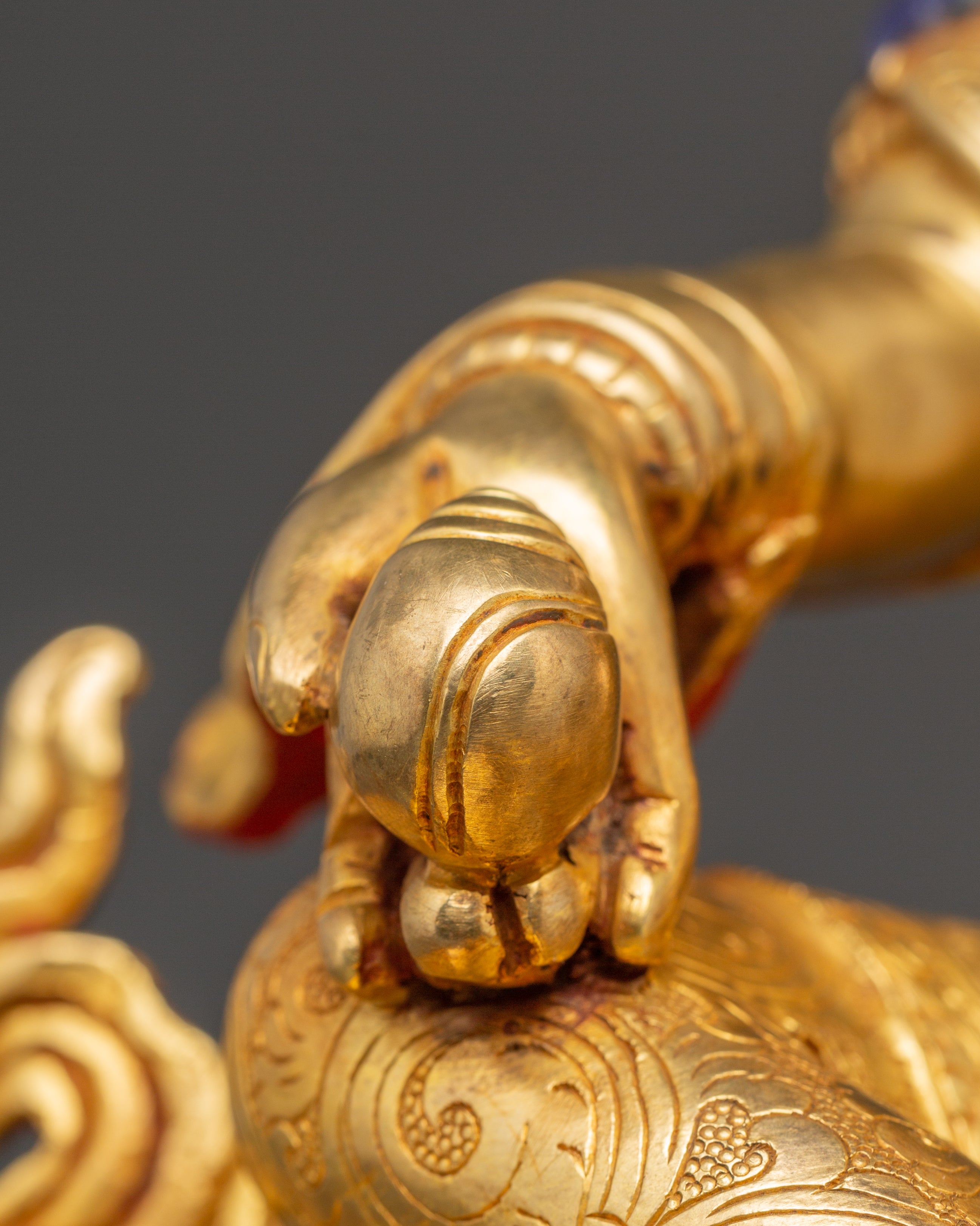 Dzambhala Statue: The Buddhist God of Wealth