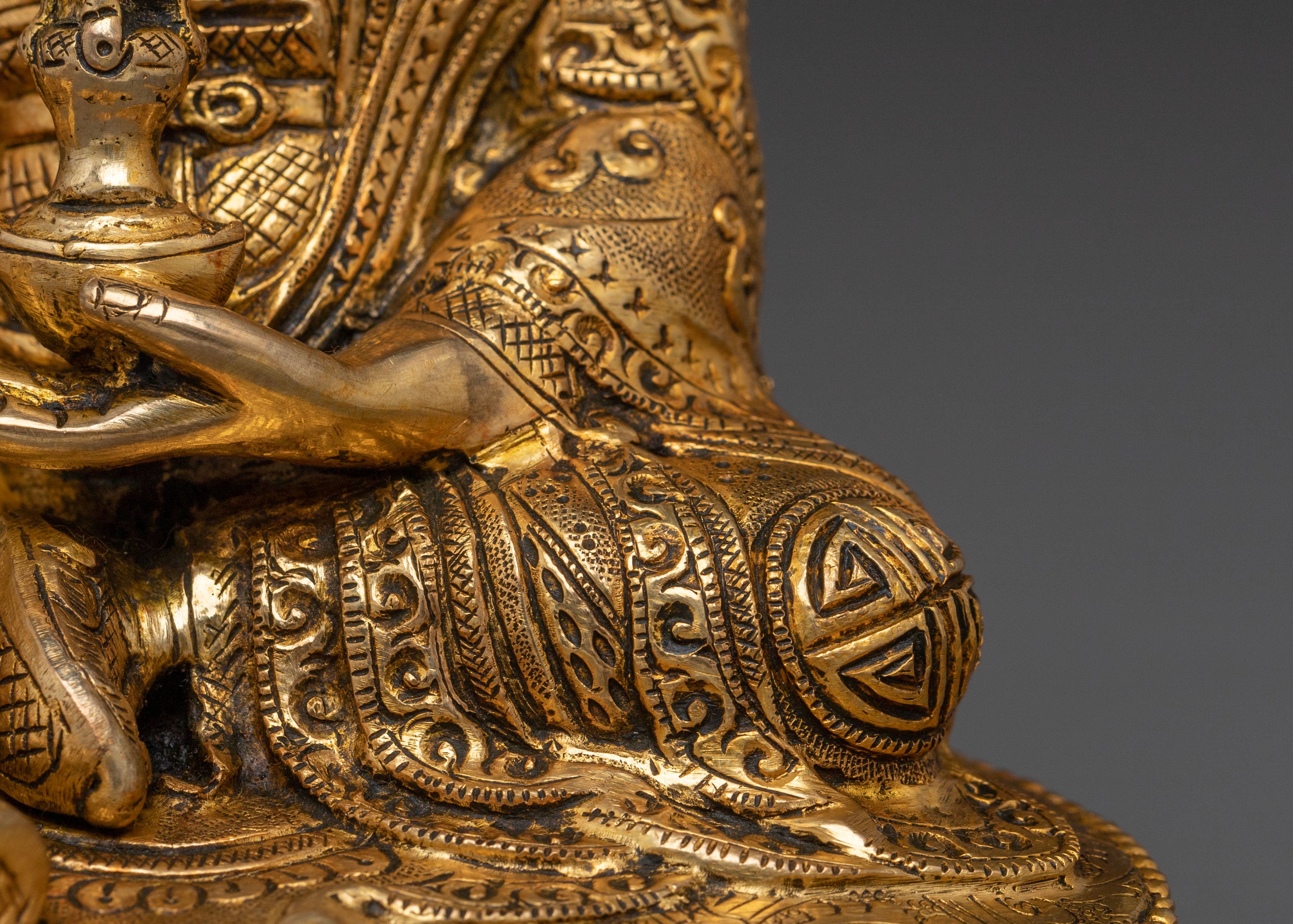 Guru Rinpoche Wisdom Statue | Dharma Protector