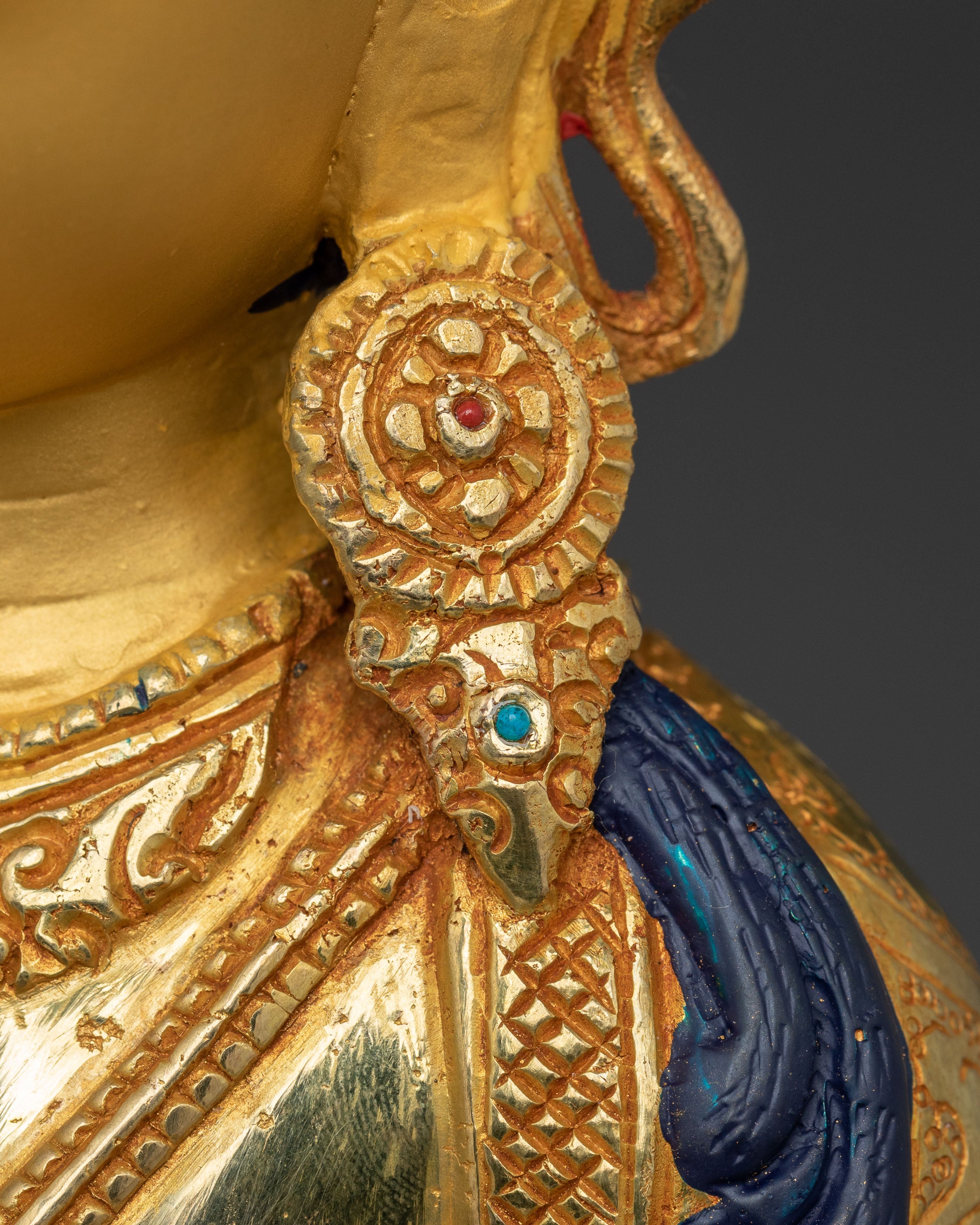 Golden Amitayus Statue | Protector of Long Life