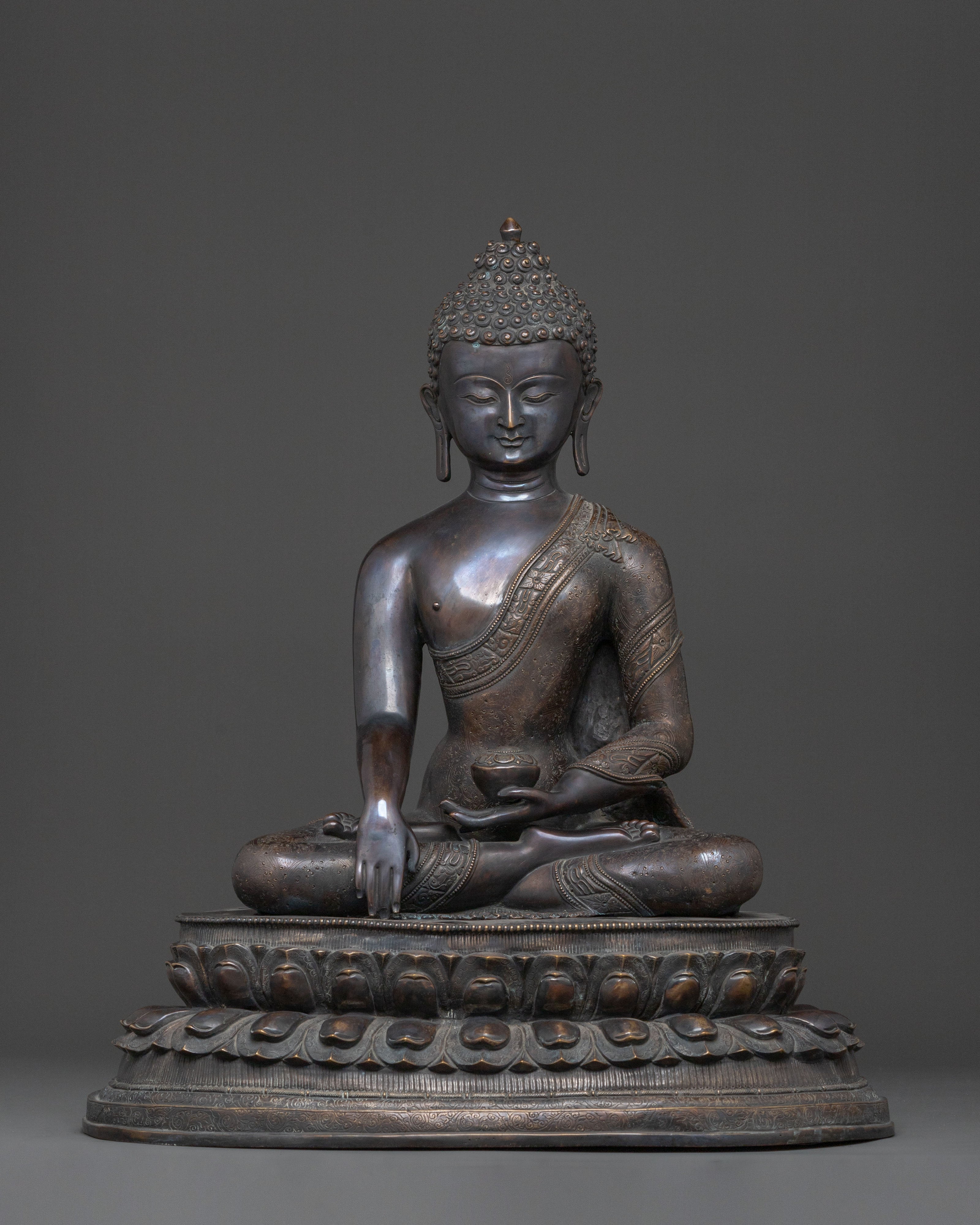 Shakyamuni Buddha Statue