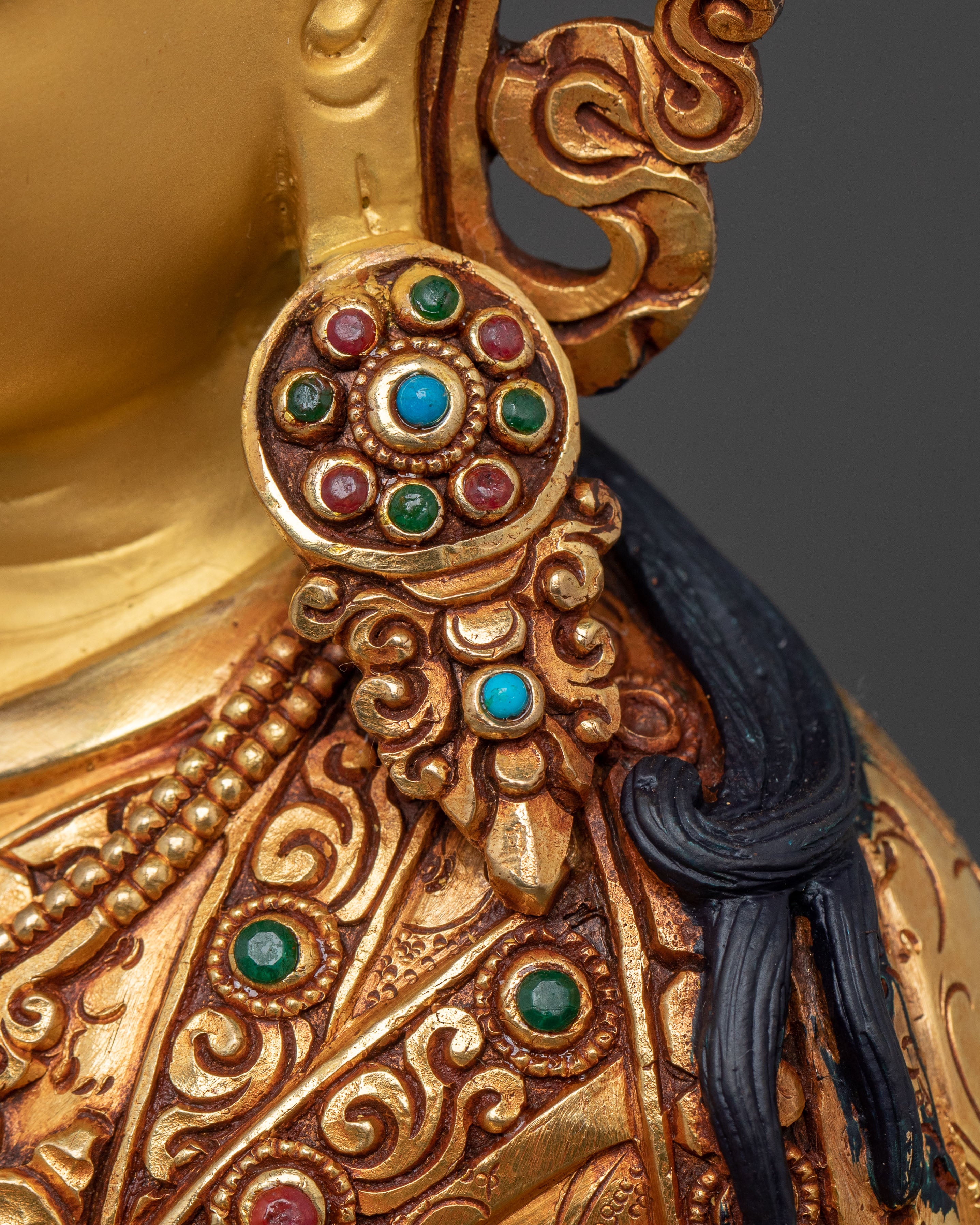 Divine Guru Rinpoche Padmasambhava Statue – 24K Gold Gilded