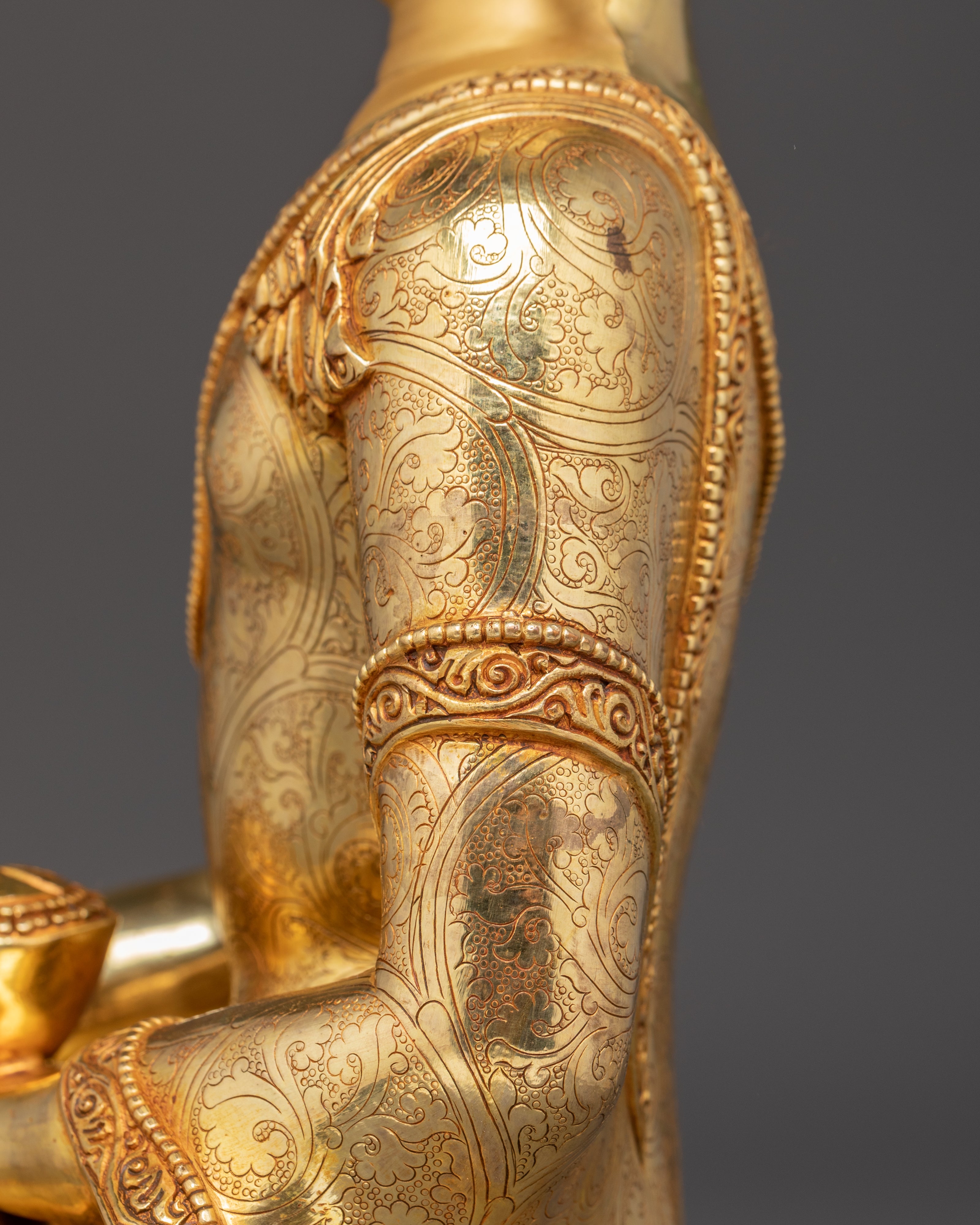 Handmade Gautama Buddha Statue: Founder of Buddhism