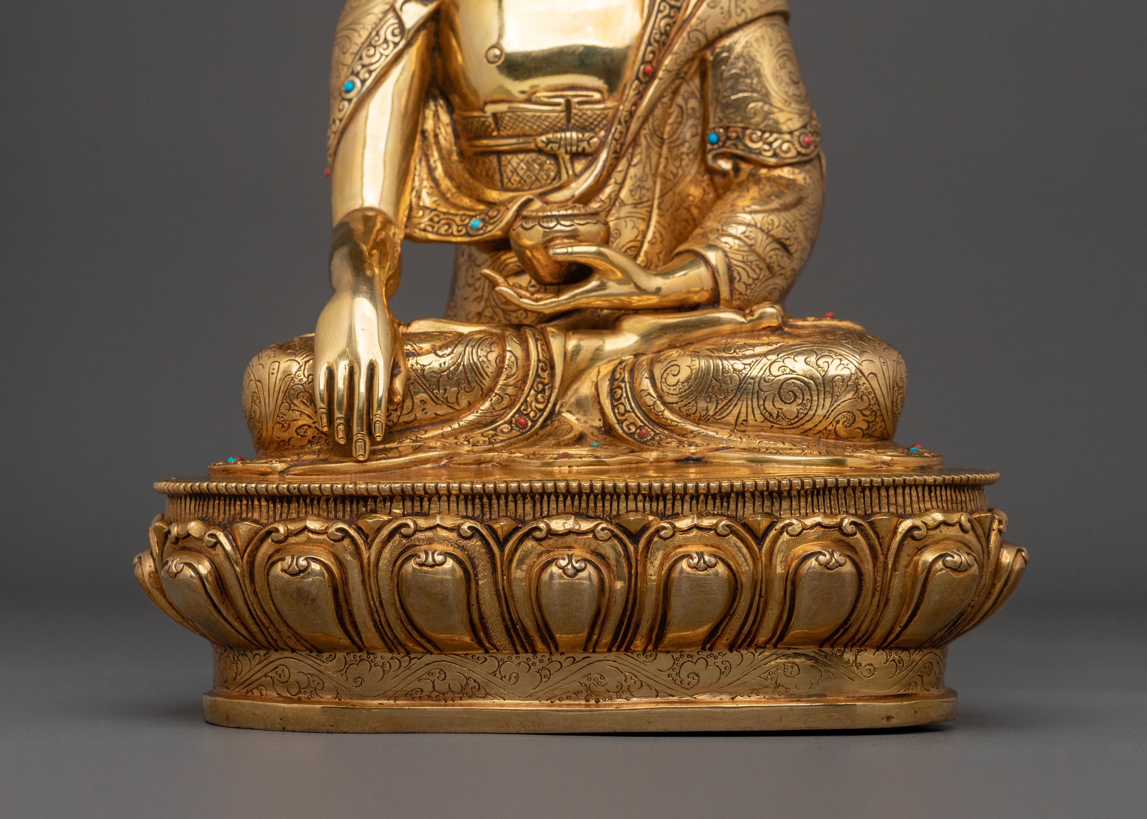 Sacred Shakyamuni Buddha Statue of Enlightenment