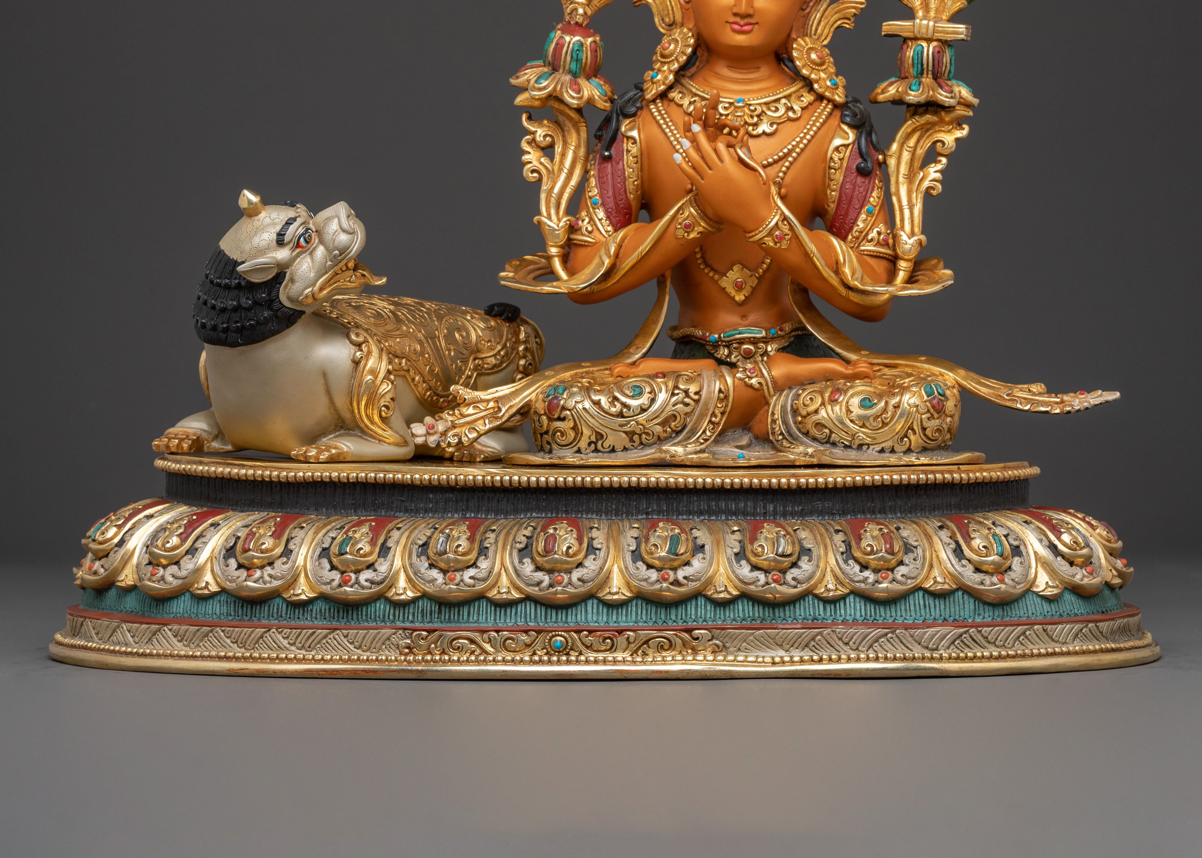 Tikshna Manjushri with Snow Lion Sculpture