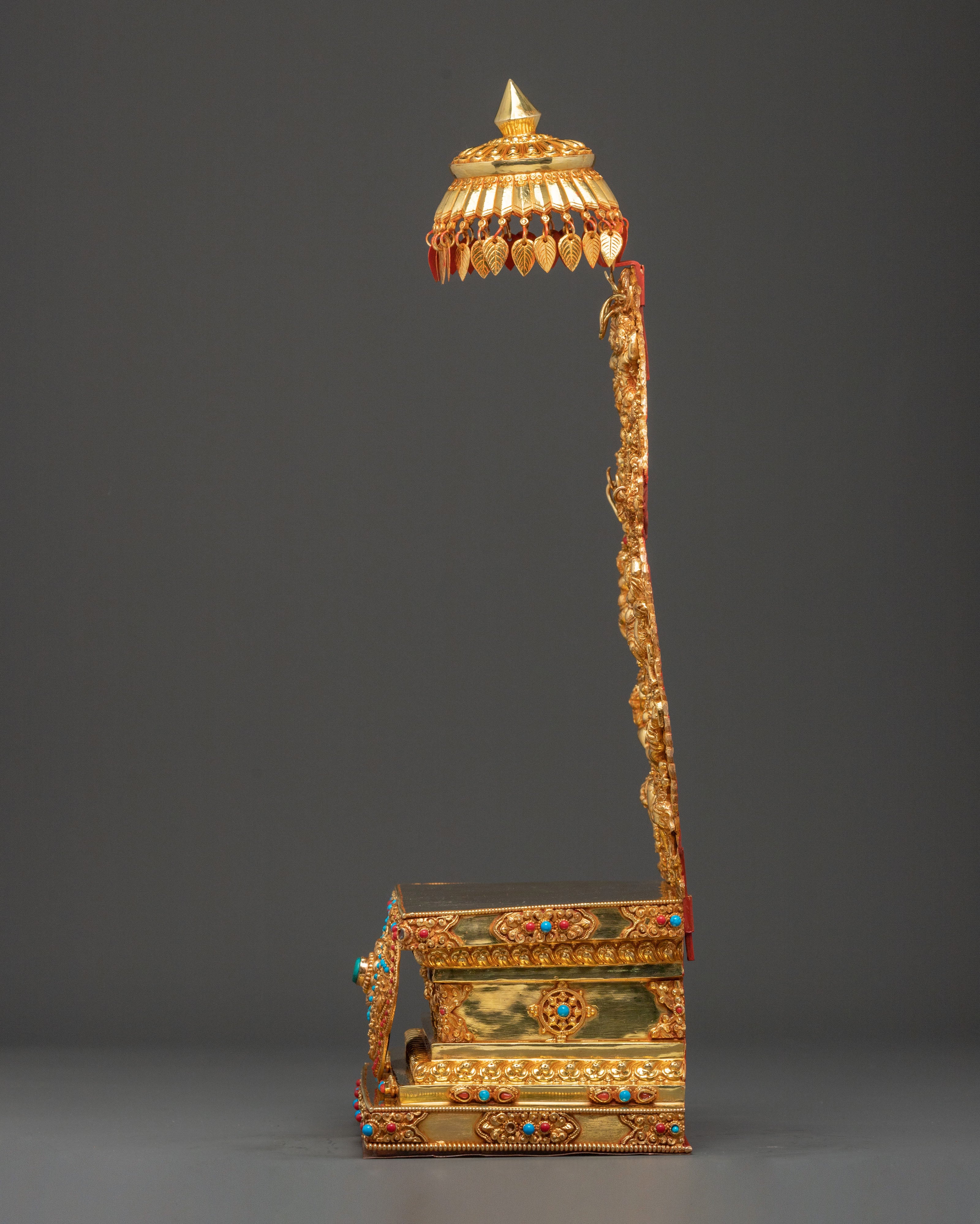 Handcrafted Throne | Embodiment of Divine Presence