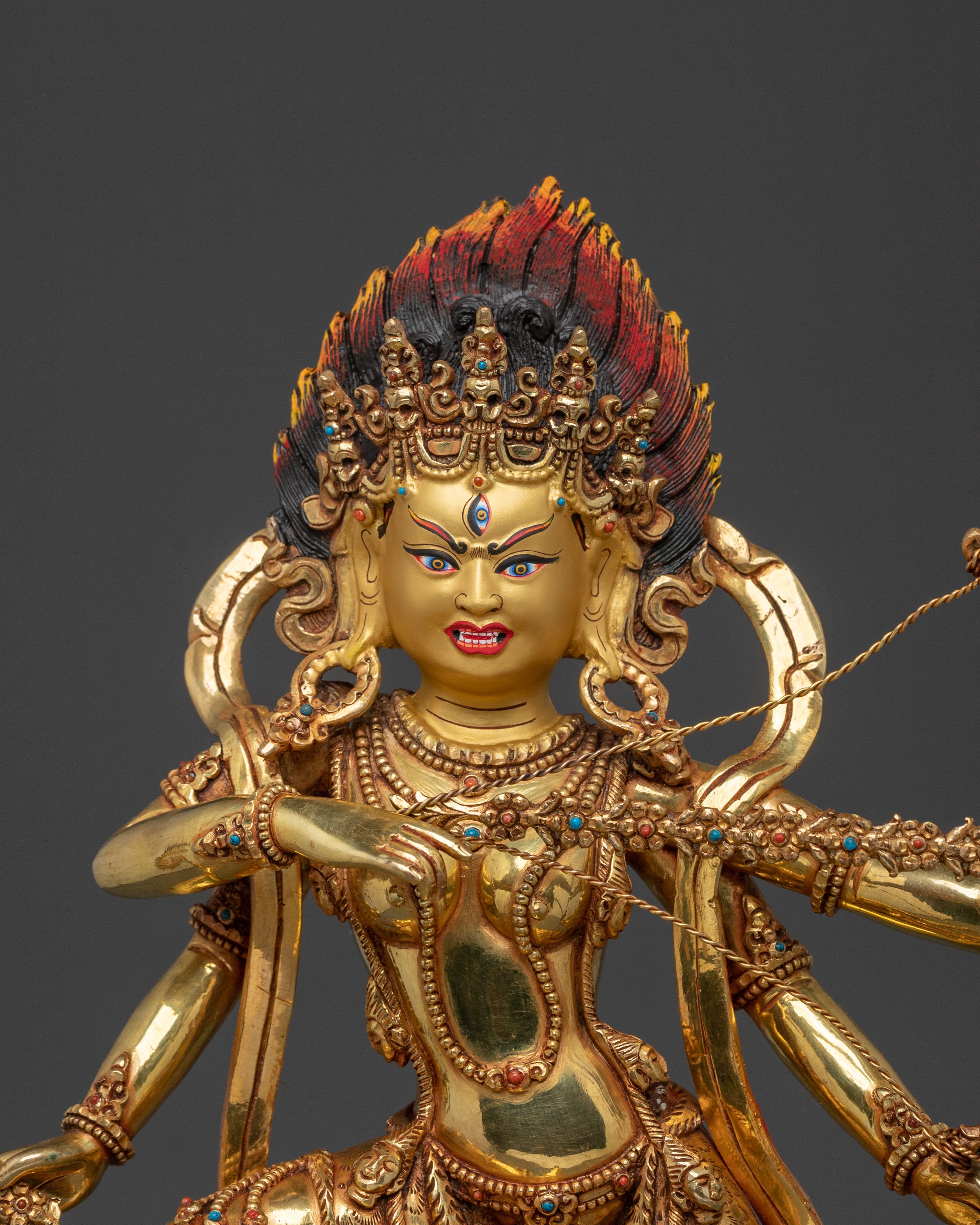 Handcrafted Kurukulla Sculpture: Himalayan Buddhist Art