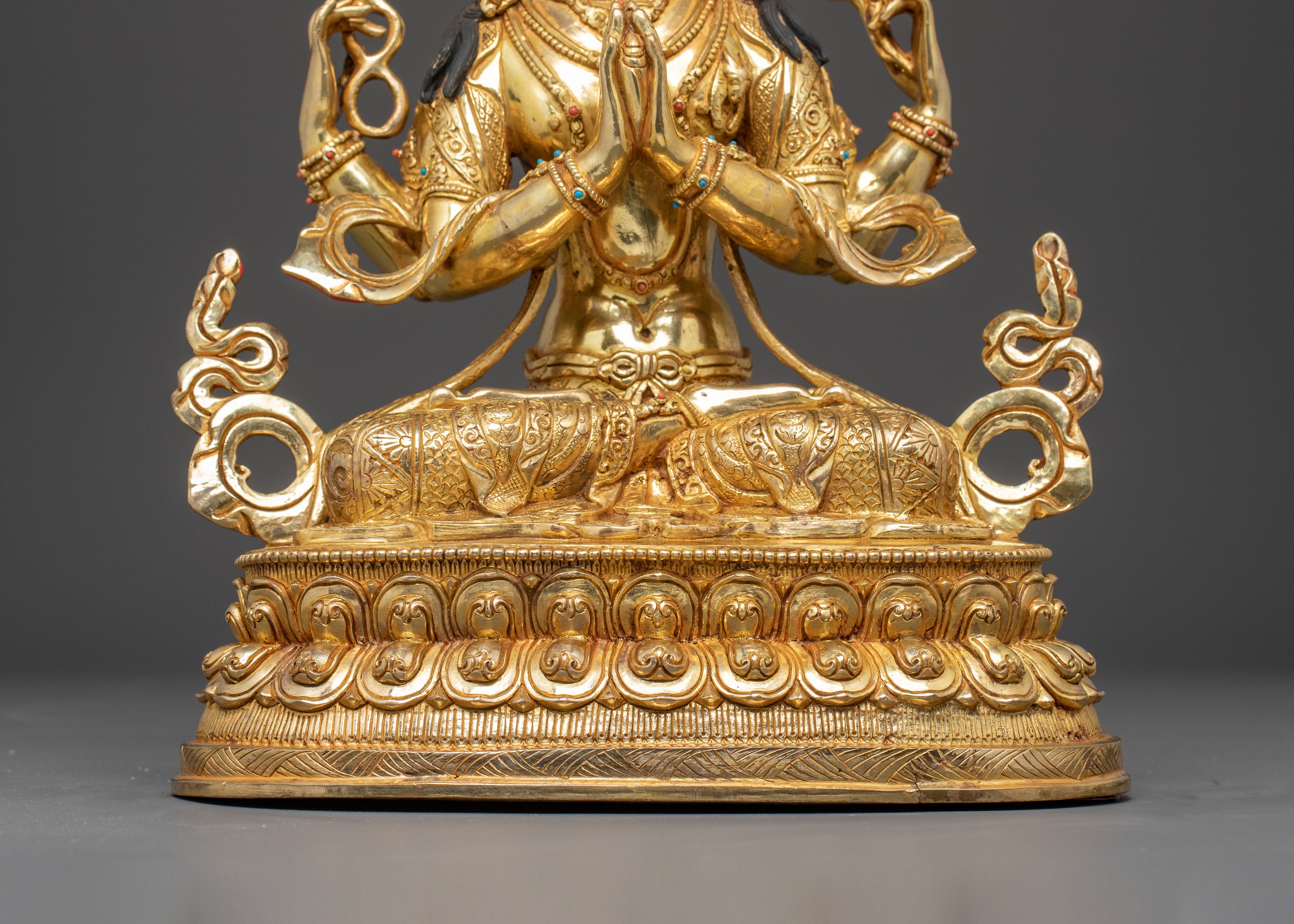 Chenrezig Statue: The Power and Compassion