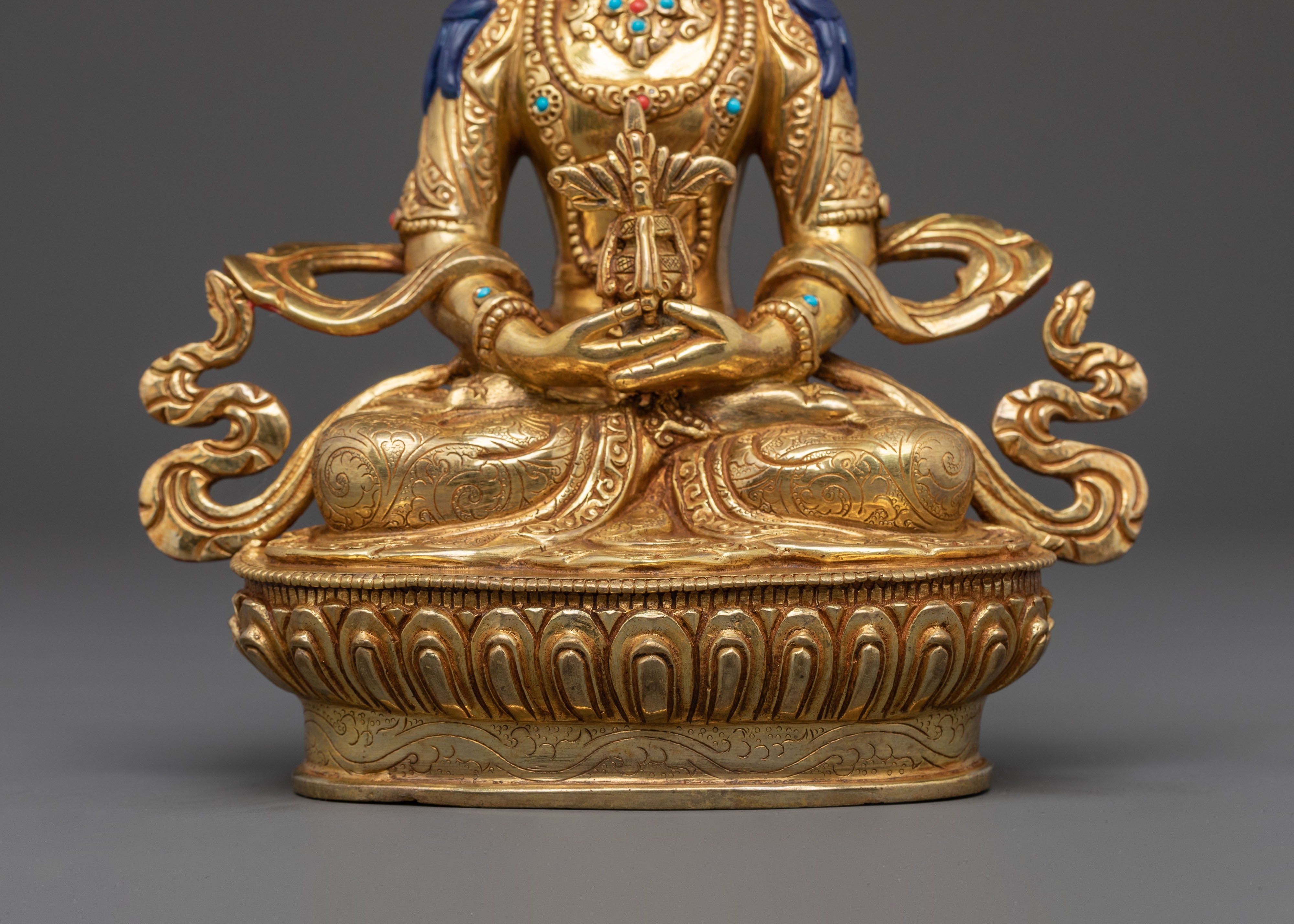 Handcrafted Amitayus Statue: Buddhist Home Decor