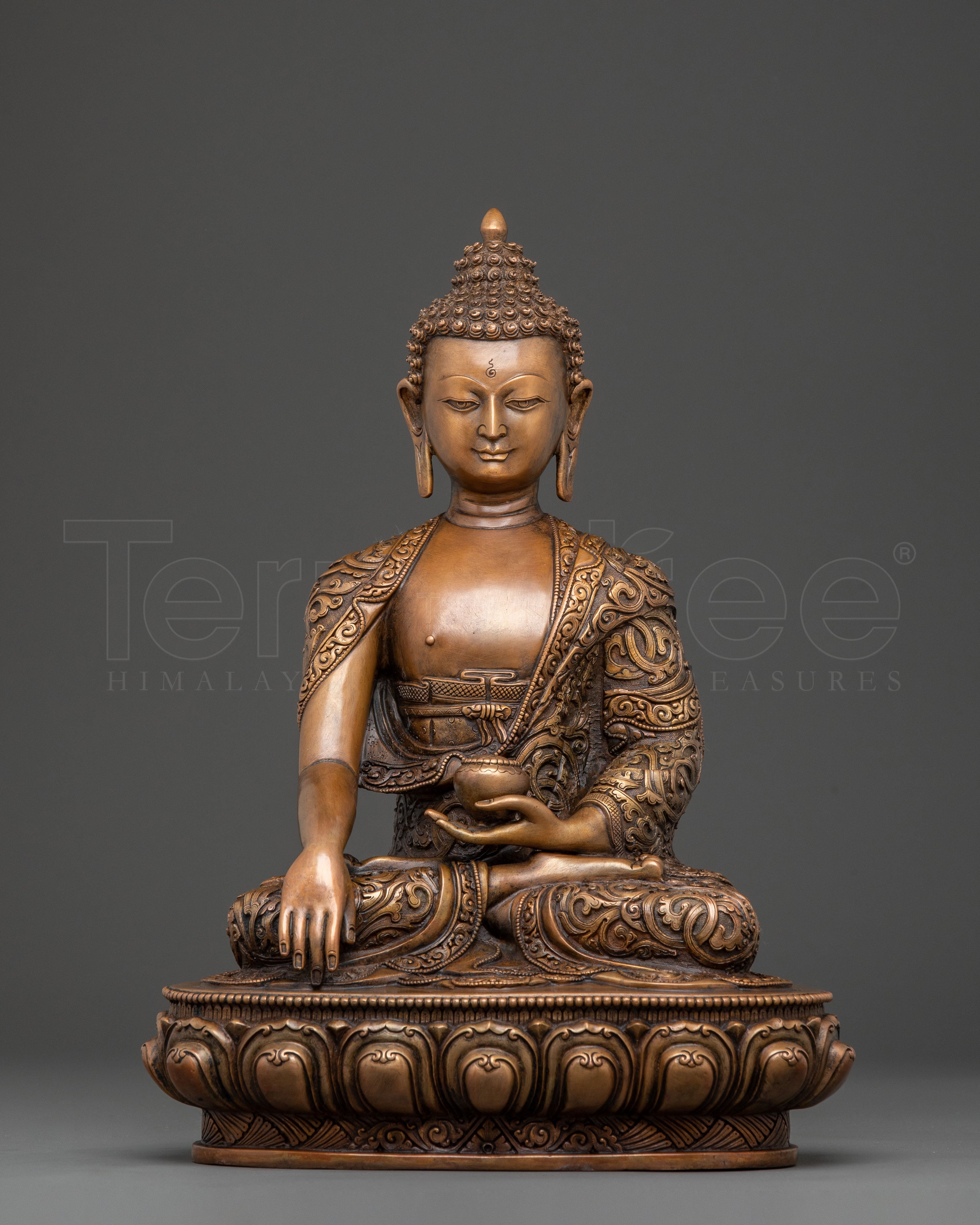 Shakyamuni Buddha Statue for Decor – Oxidized Copper Art