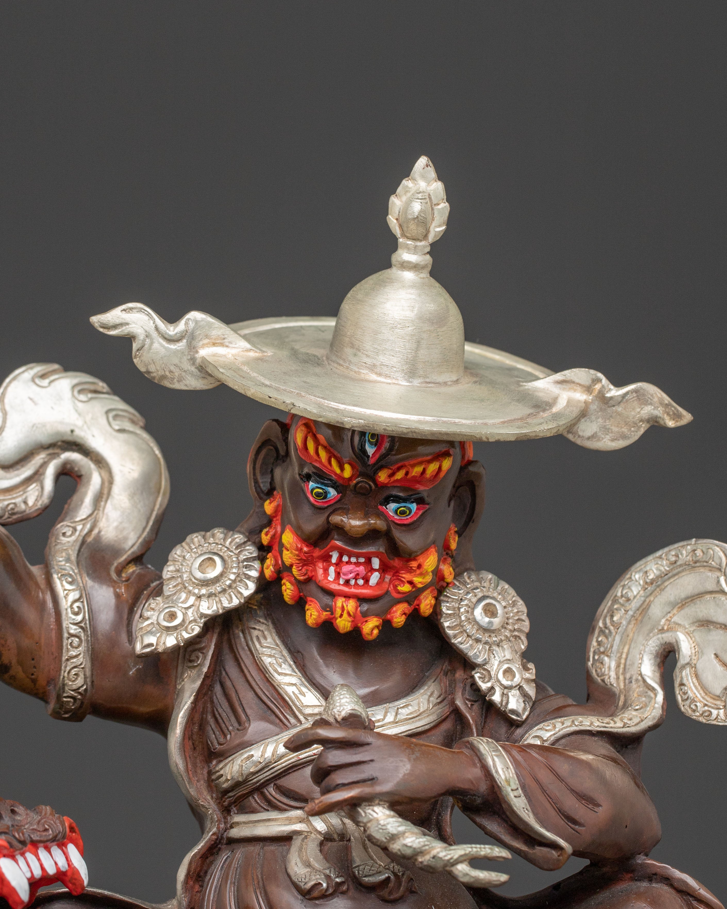 Droje Legpa: Gilded Protector Statue