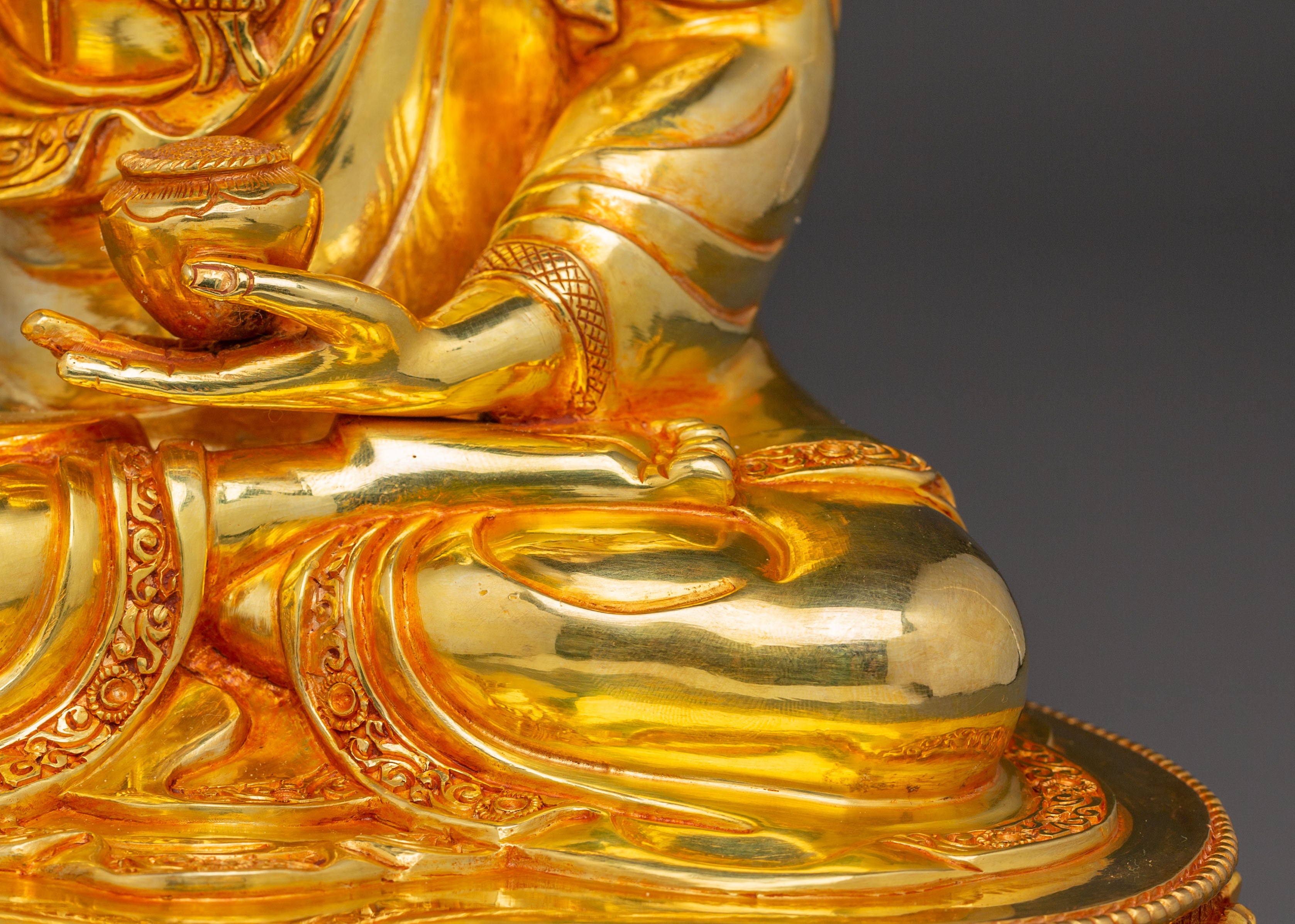 Handcrafted Shakyamuni Buddha Spiritual Statue