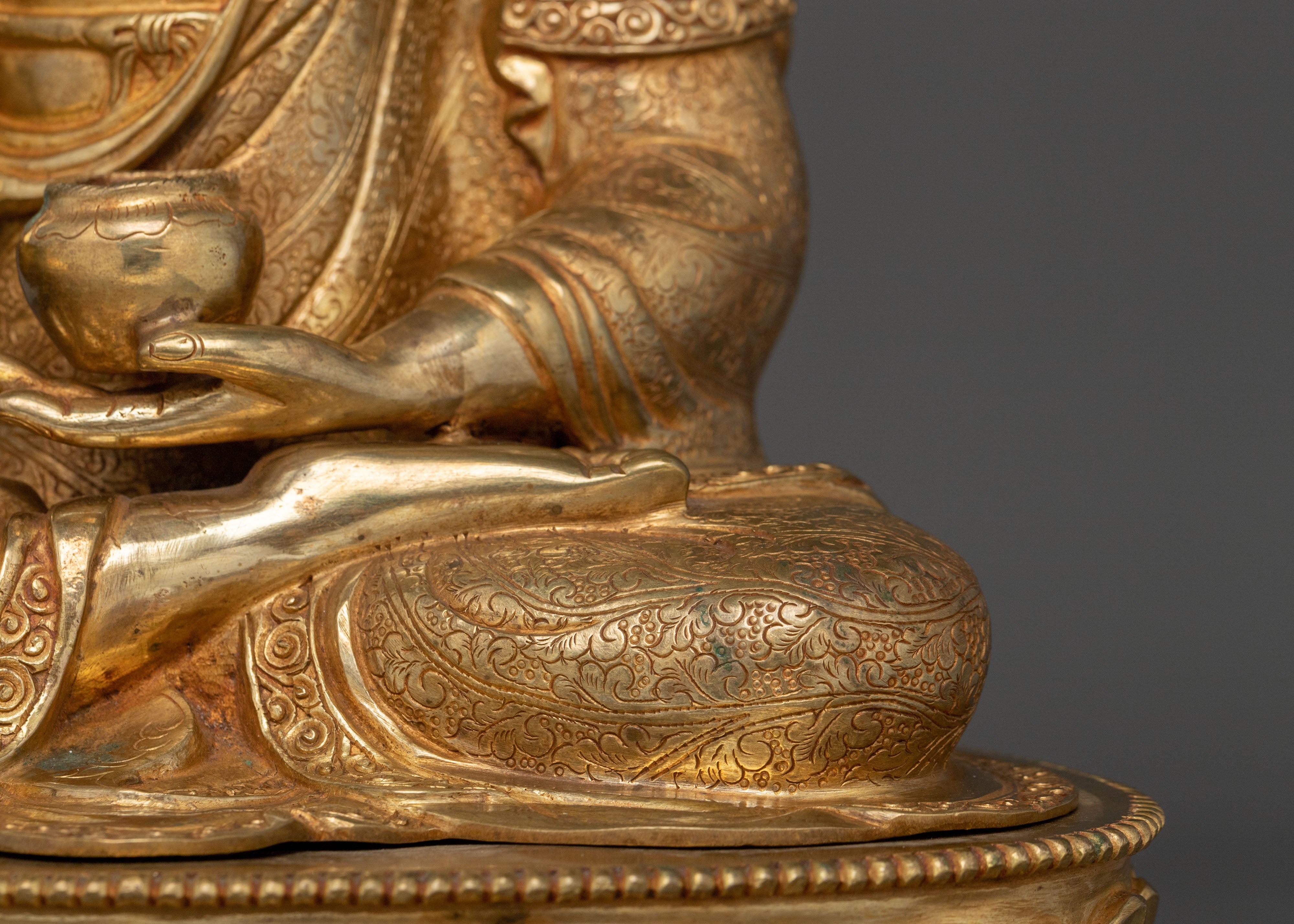 Shakyamuni Buddha Himalayan Figurine | Symbol of Enlightenment