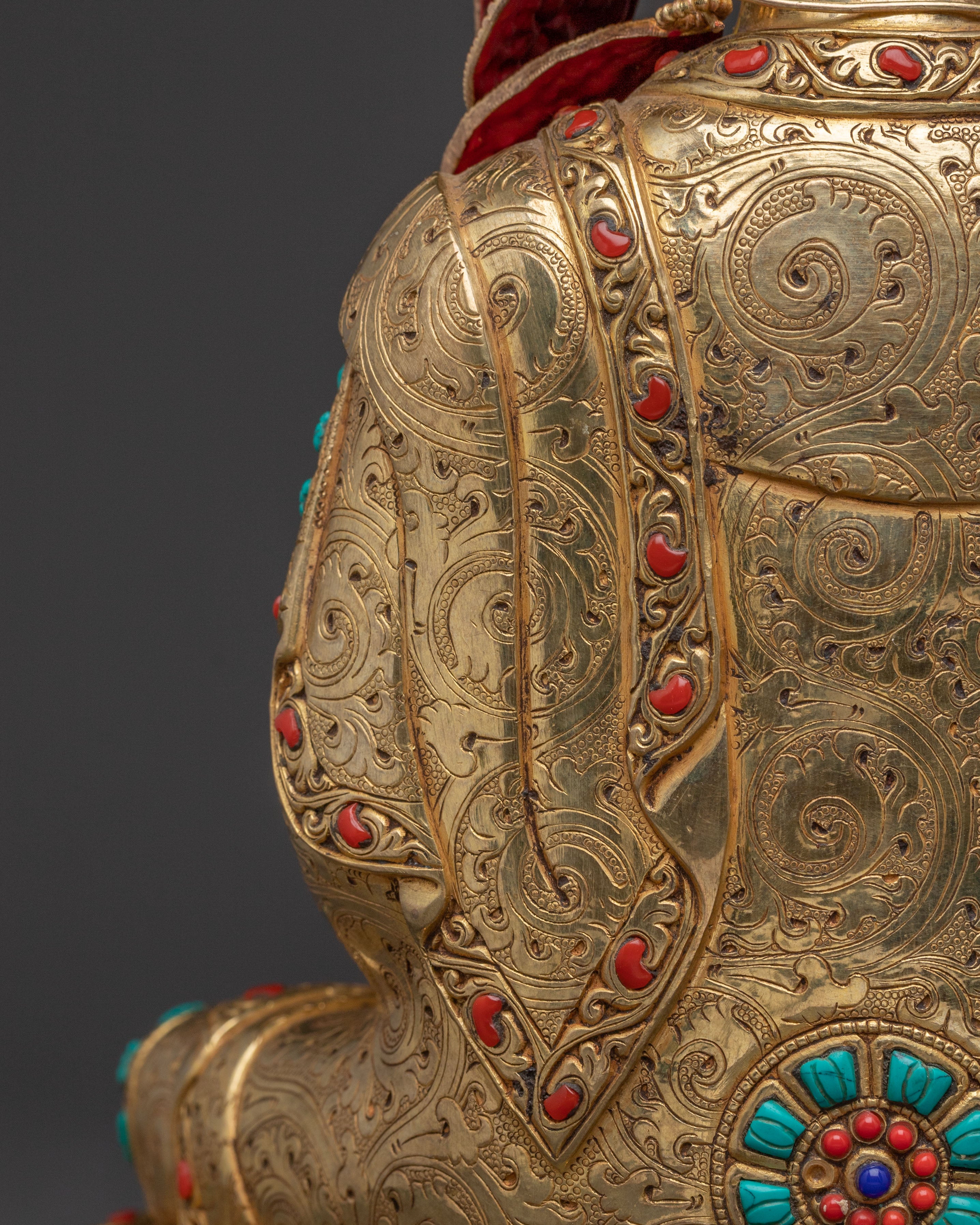 Shakyamuni Buddha Golden Statue with Crown – Himalayan Craft