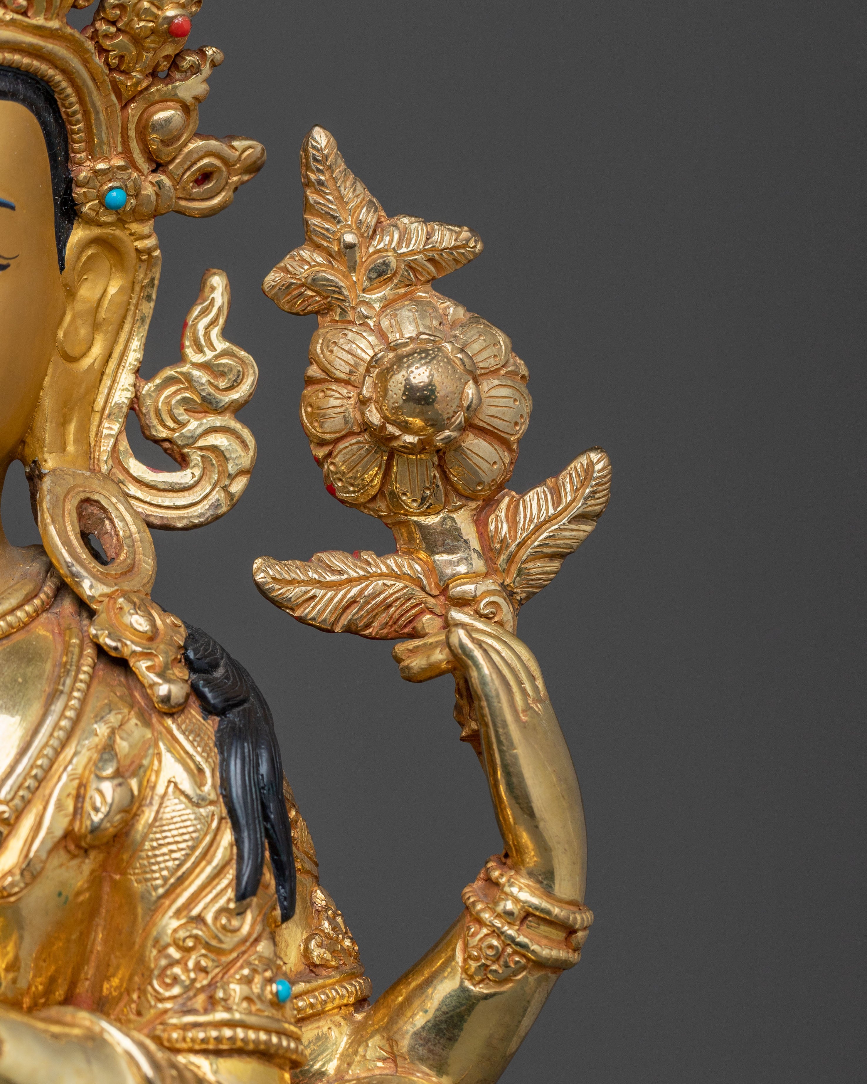 Chenrezig Spiritual Sculpture: Compassionate Protector