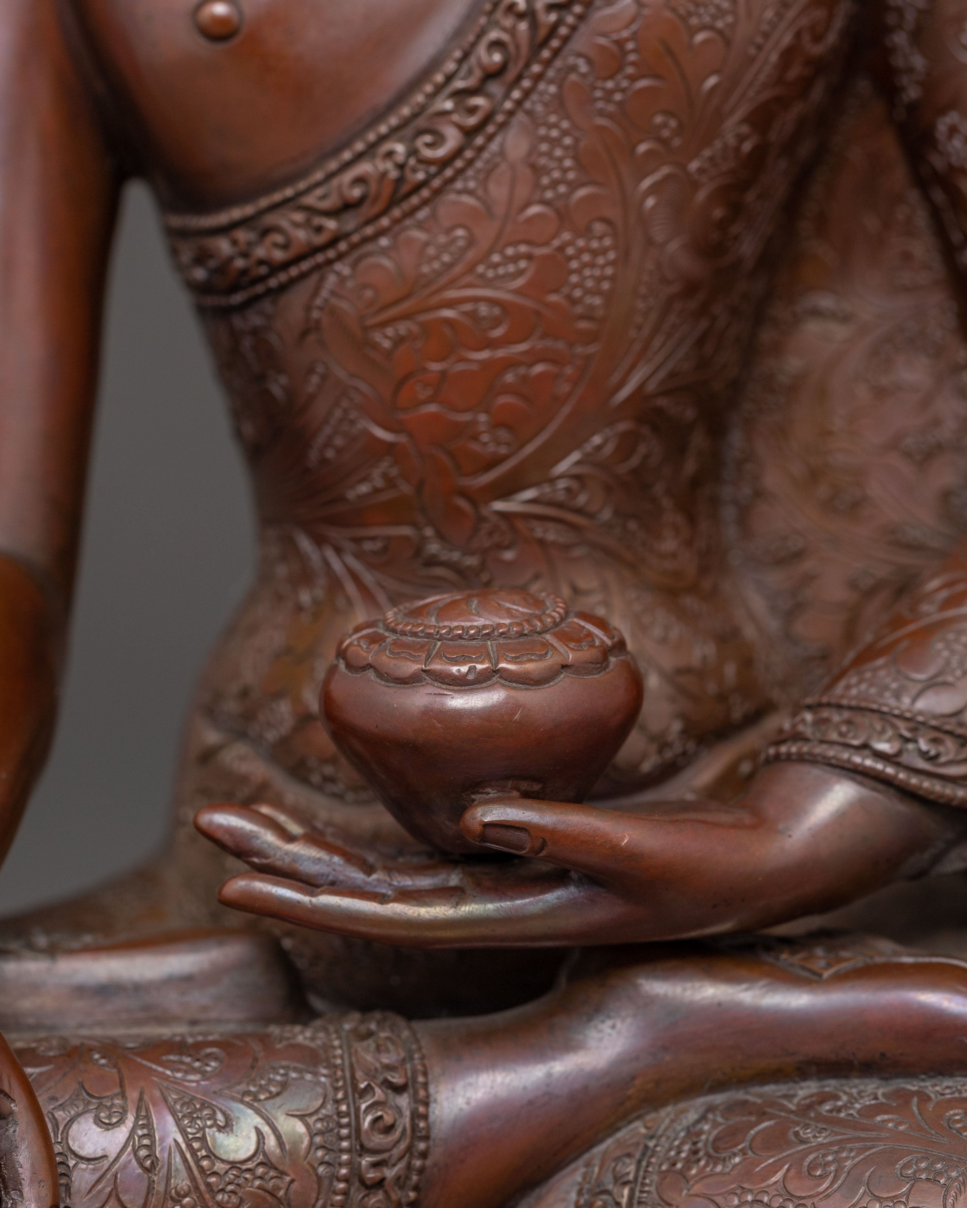 Shakyamuni Buddha Statue with Crown | Blessing Statue