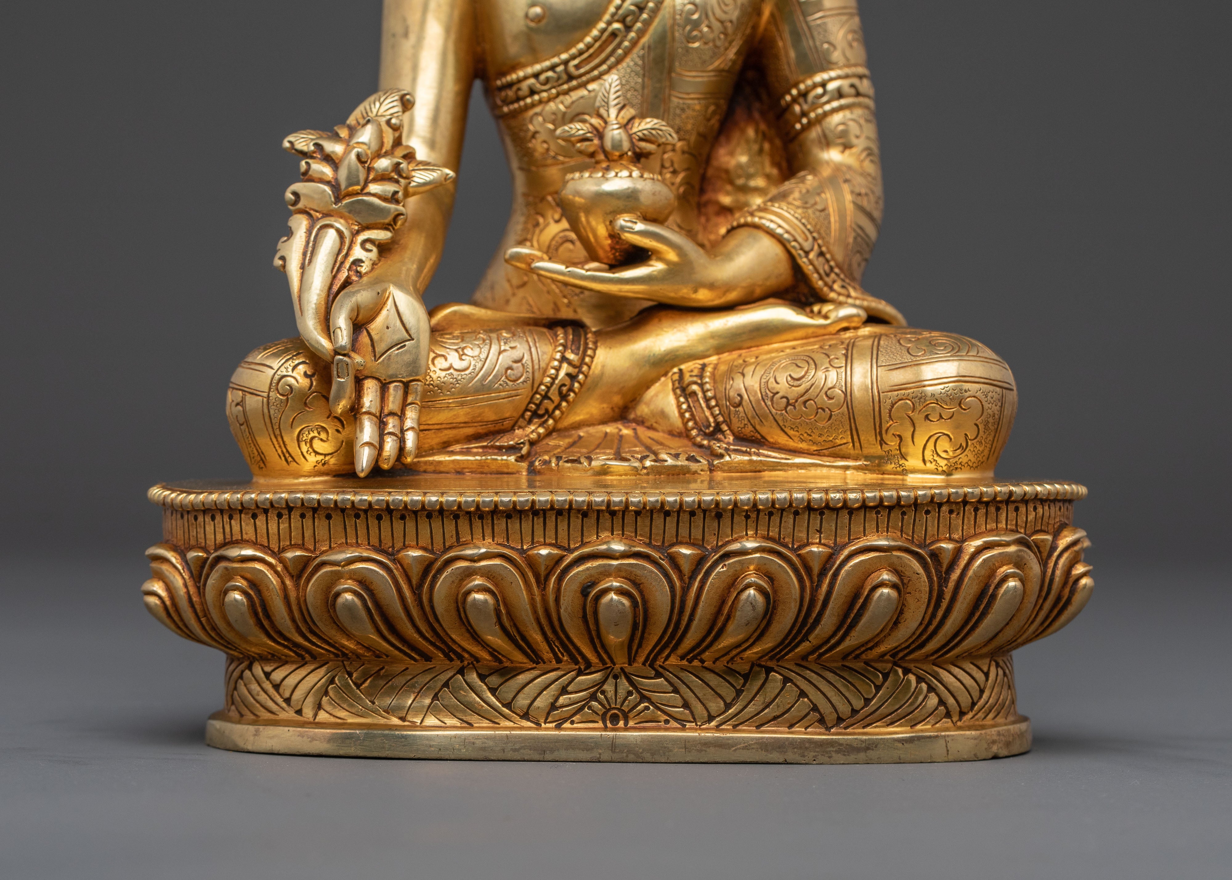 Bhaisajyaguru Healing Buddha Statue
