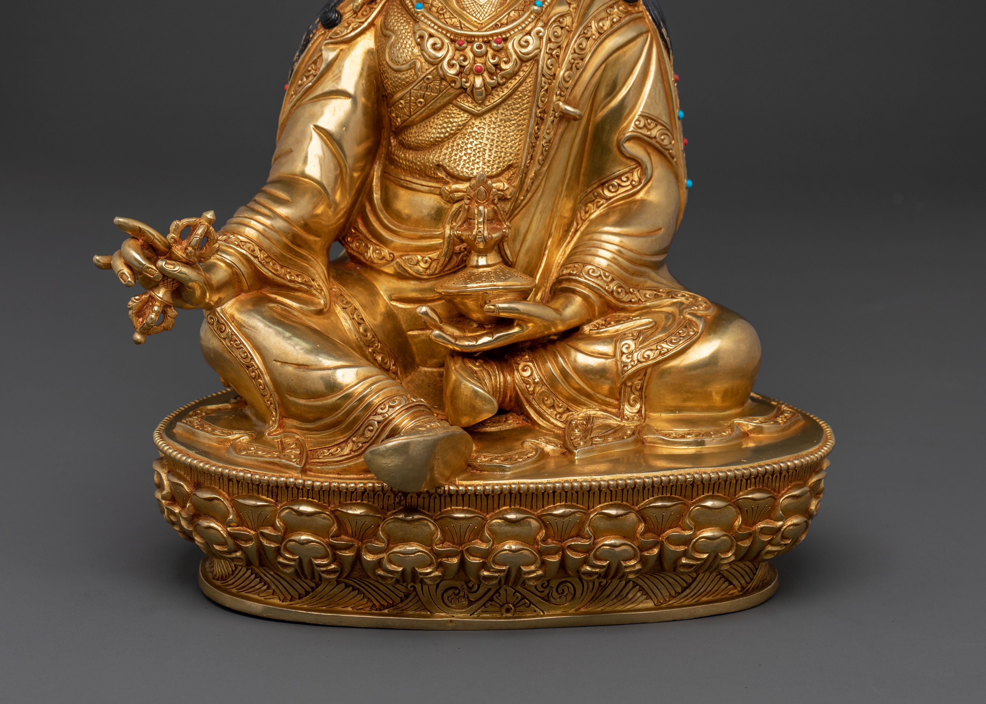 Guru Rinpoche Buddhist Teacher Statue | Tibetan Altar Decor