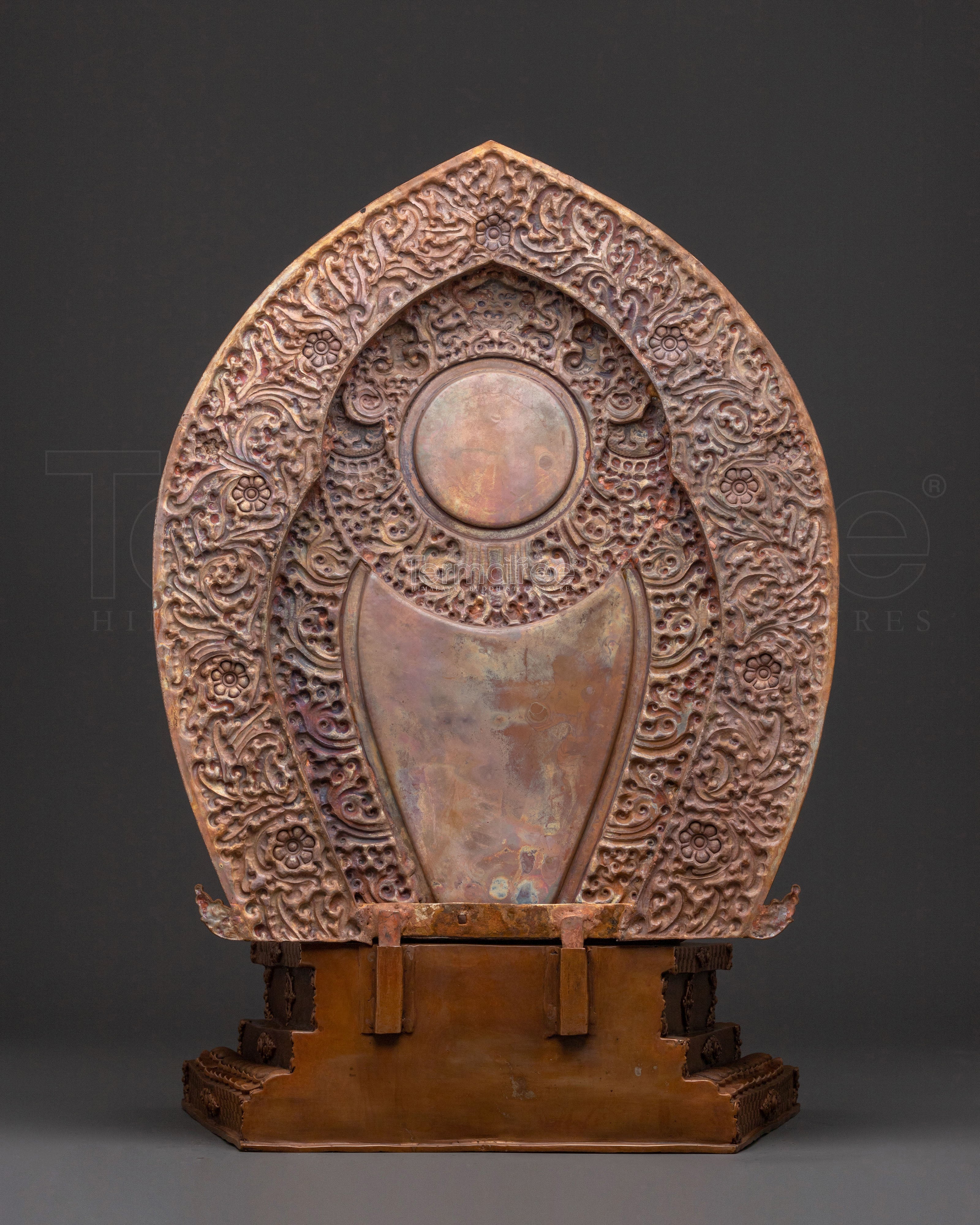 Shakyamuni Buddha Sculpture on Throne for Altar