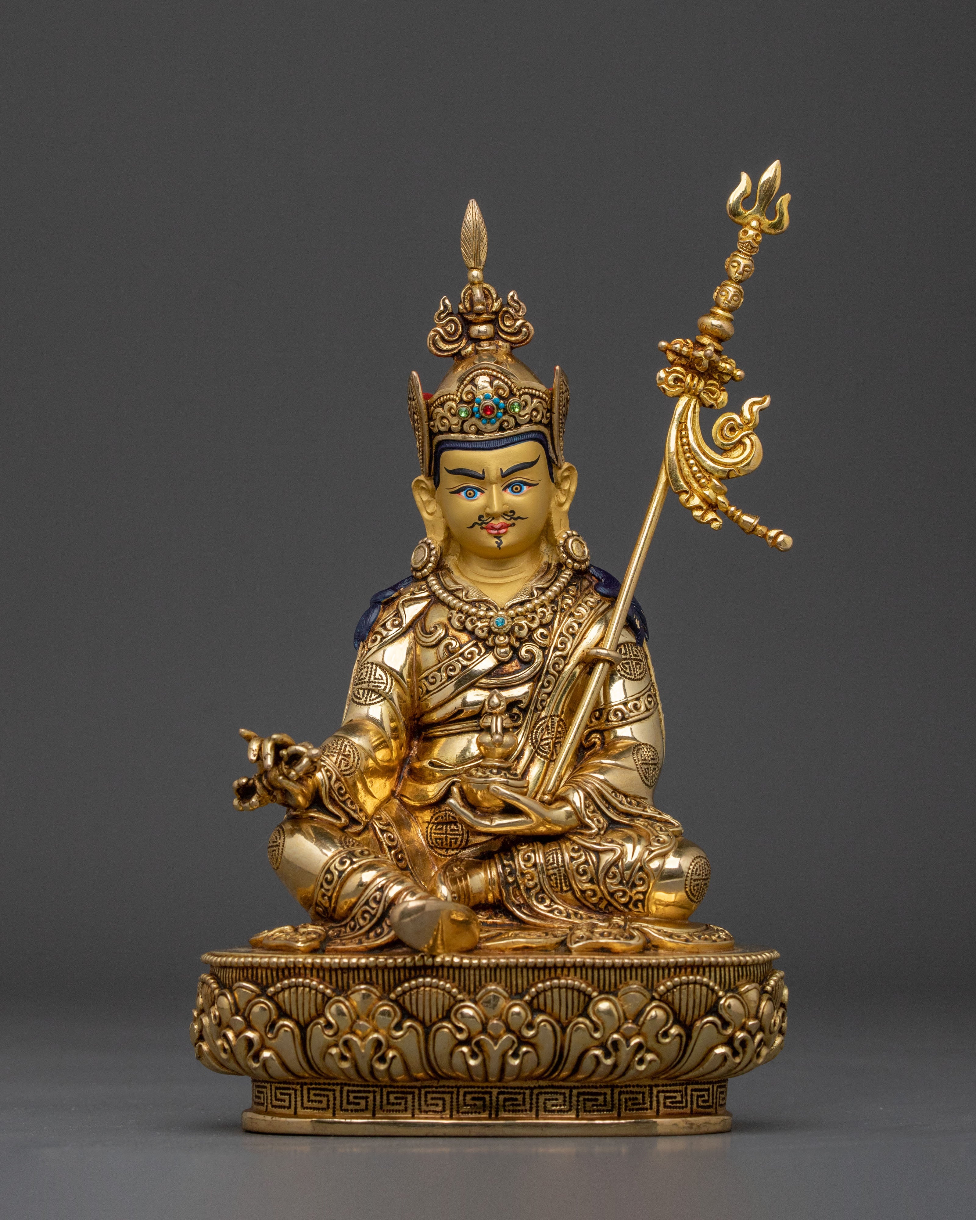 Buddhist Teacher Guru Rinpoche Statue | Founder of Tibetan Buddhism