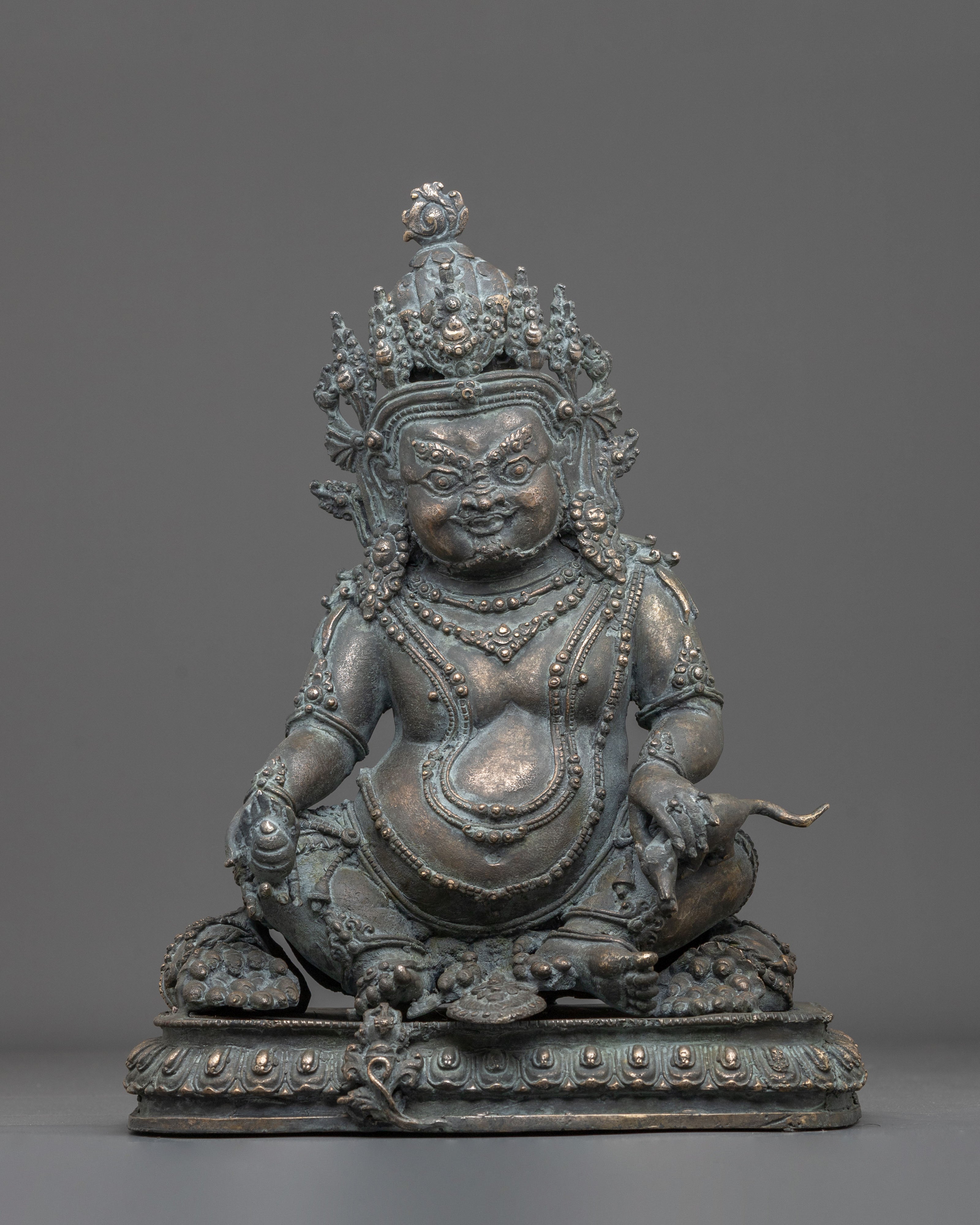 Dzambhala Statue