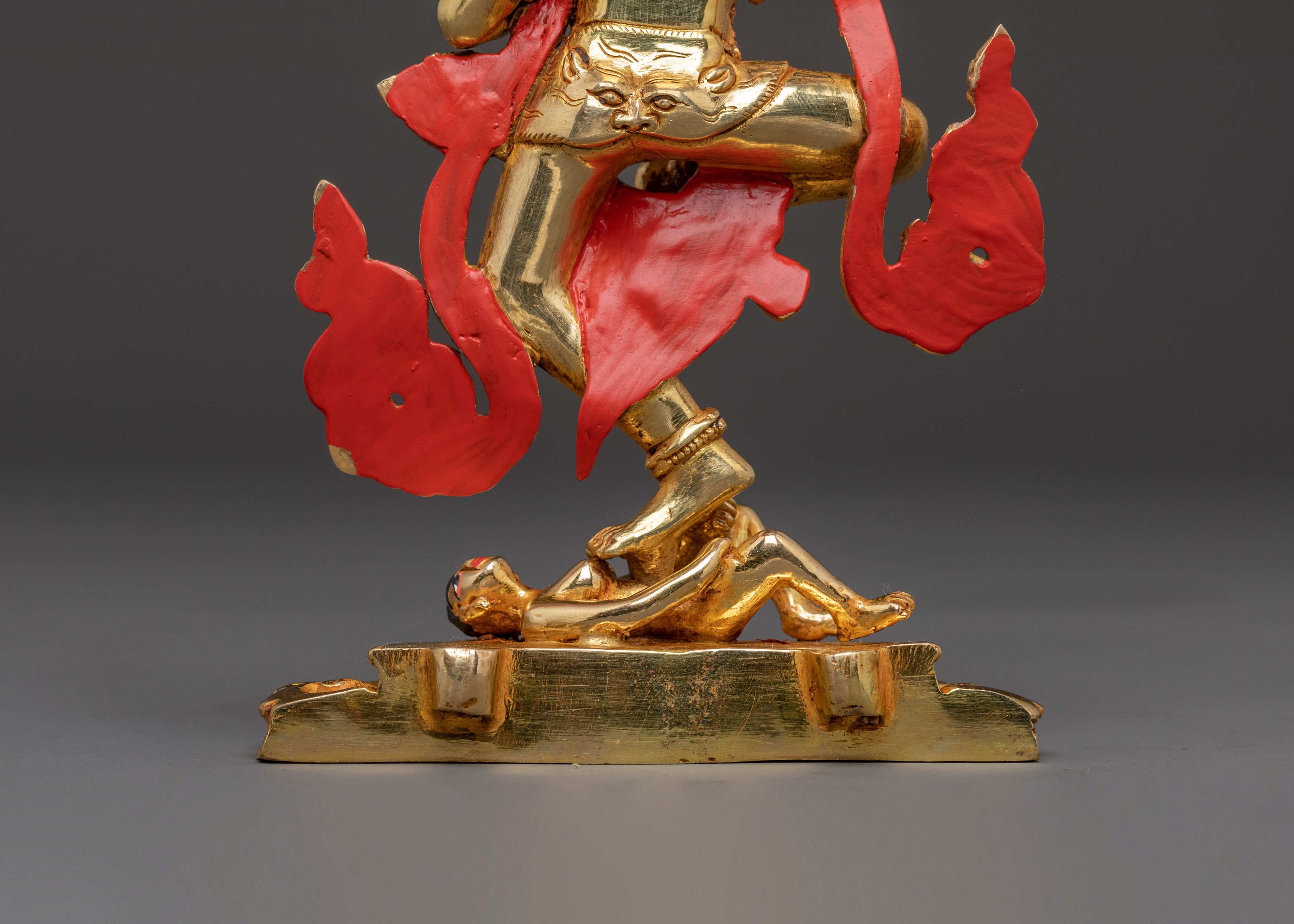 Fierce Guardian Simhamukha Statue – Gilded Copper Art