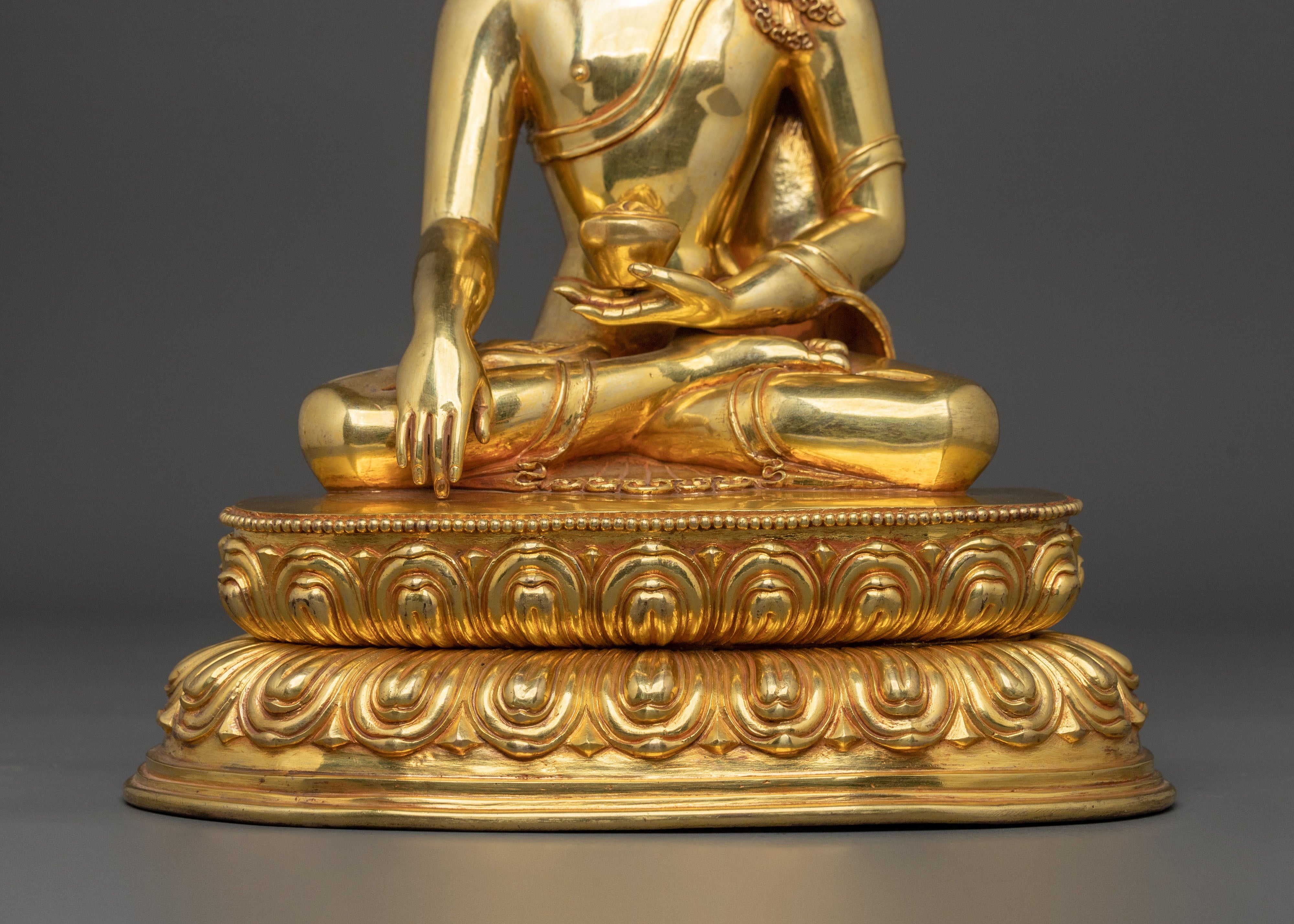 Crown Shakyamuni Buddha Statue | Meditation and Home Altar Decor