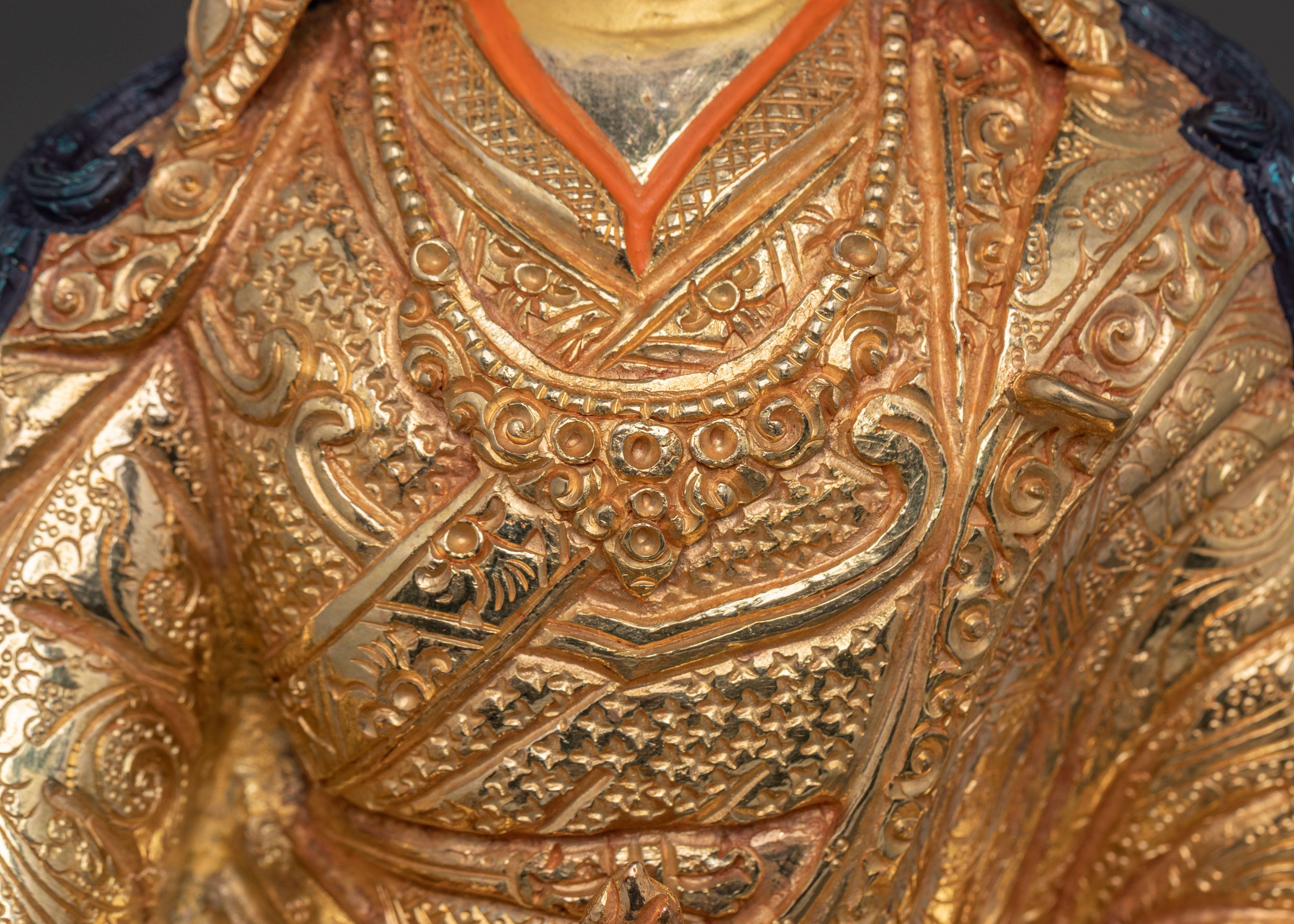 Guru Rinpoche Spiritual Statue – Handcrafted Gold Gilded Statue